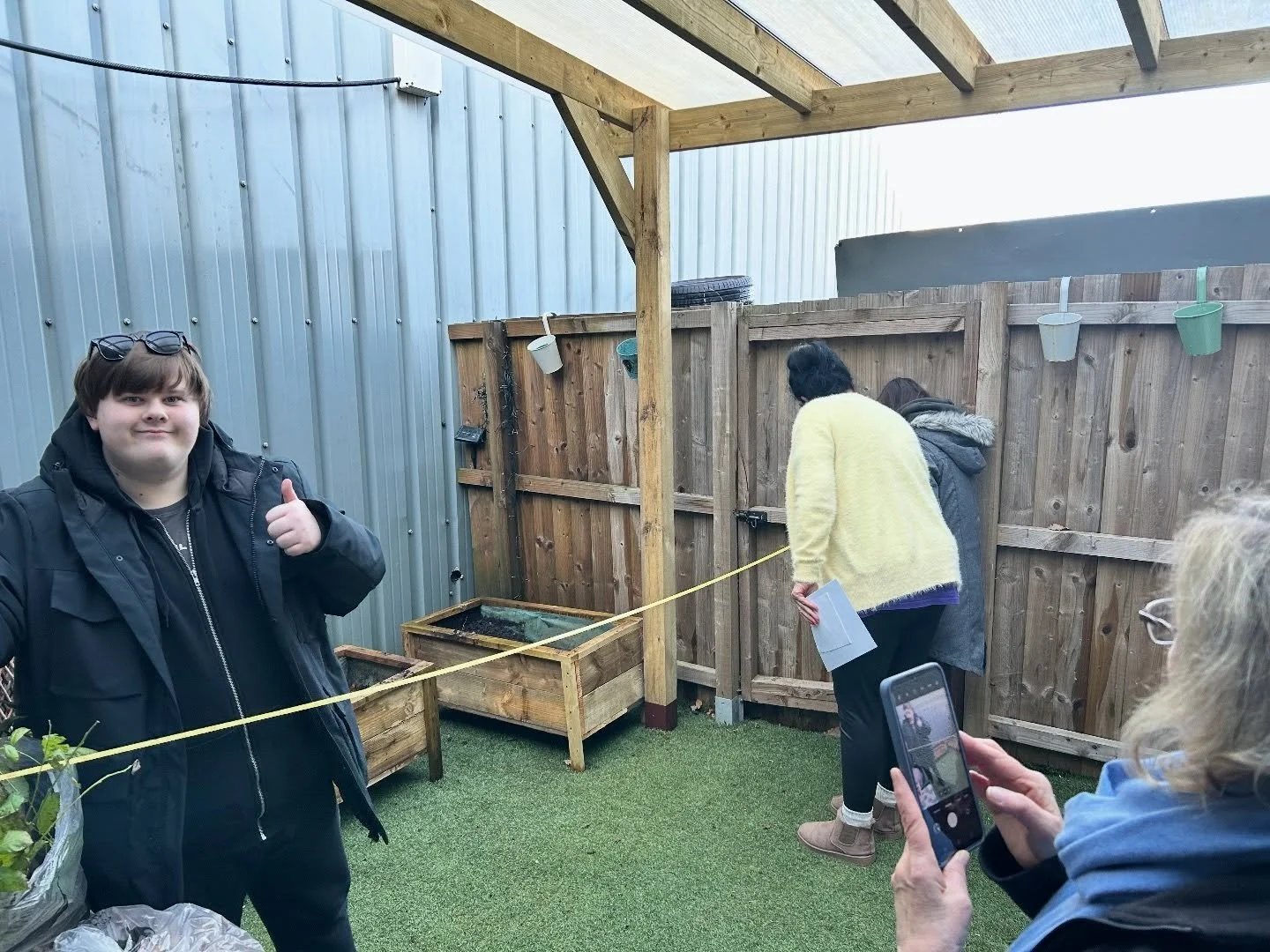 🤝Our garden project really did involve so many people in the community and we are truly thankful. 

We we collaborated with: 

⭐️ Coleg Y Cymoedd with Carol Fatkin and her team and students to design, measure and make items for the sensory garden (i