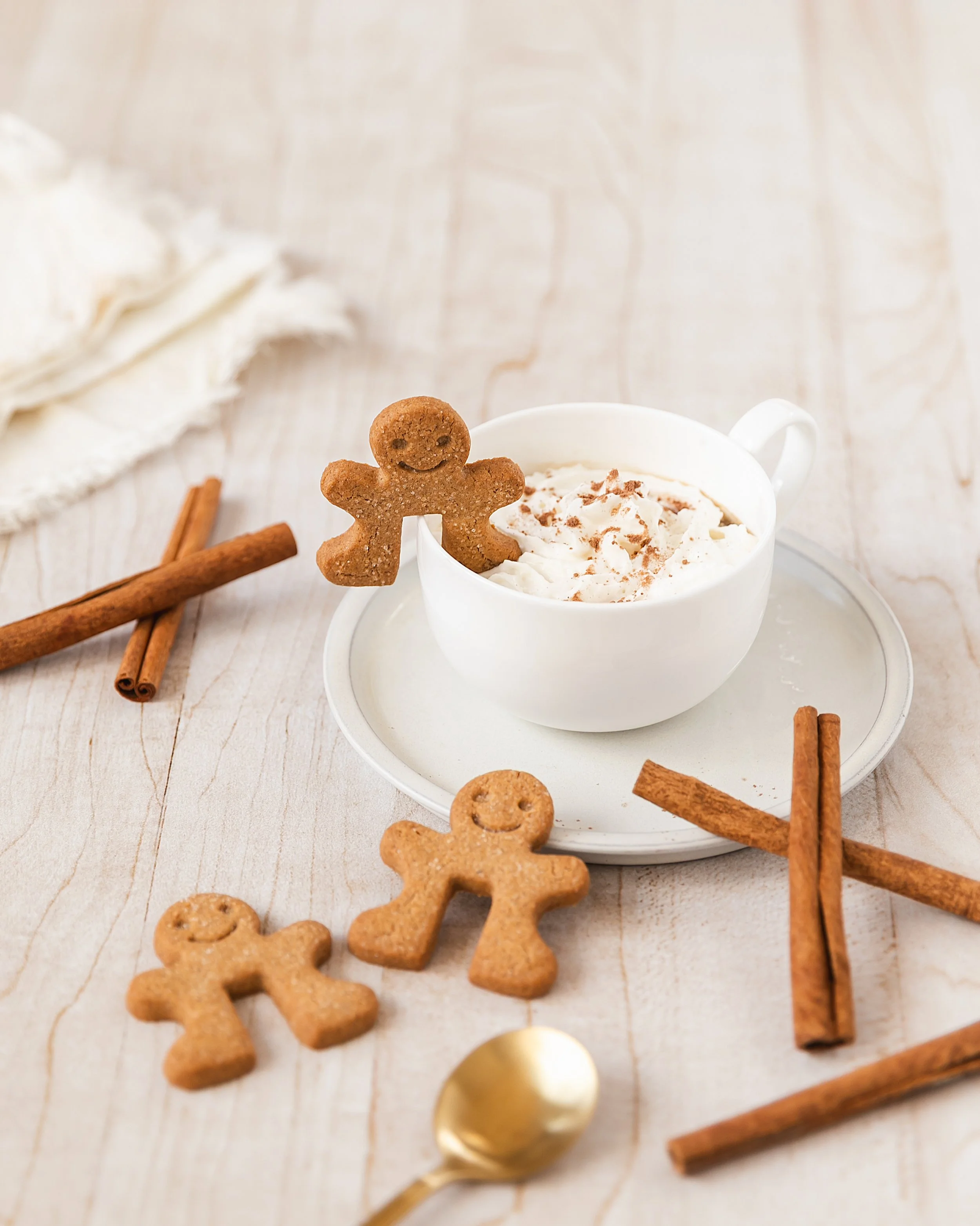 Food is Medicine: Anti-Inflammatory Gingerbread Latte