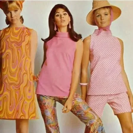 August Meet-up: Disco Dolls