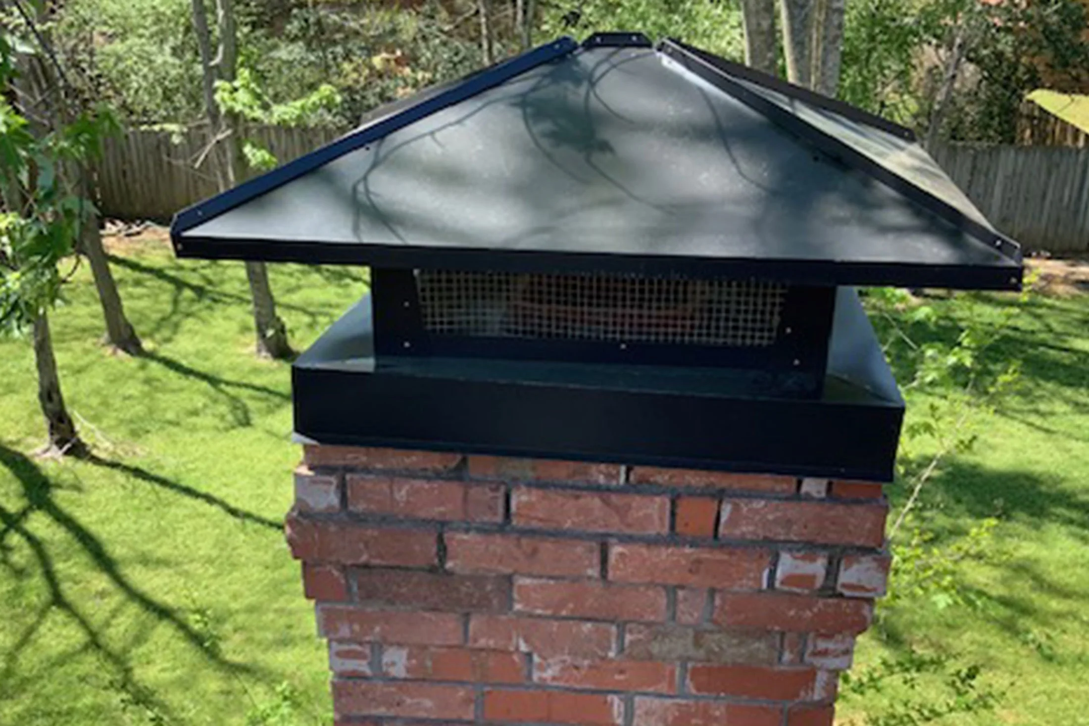 Chimney with full size cap/lid overhang