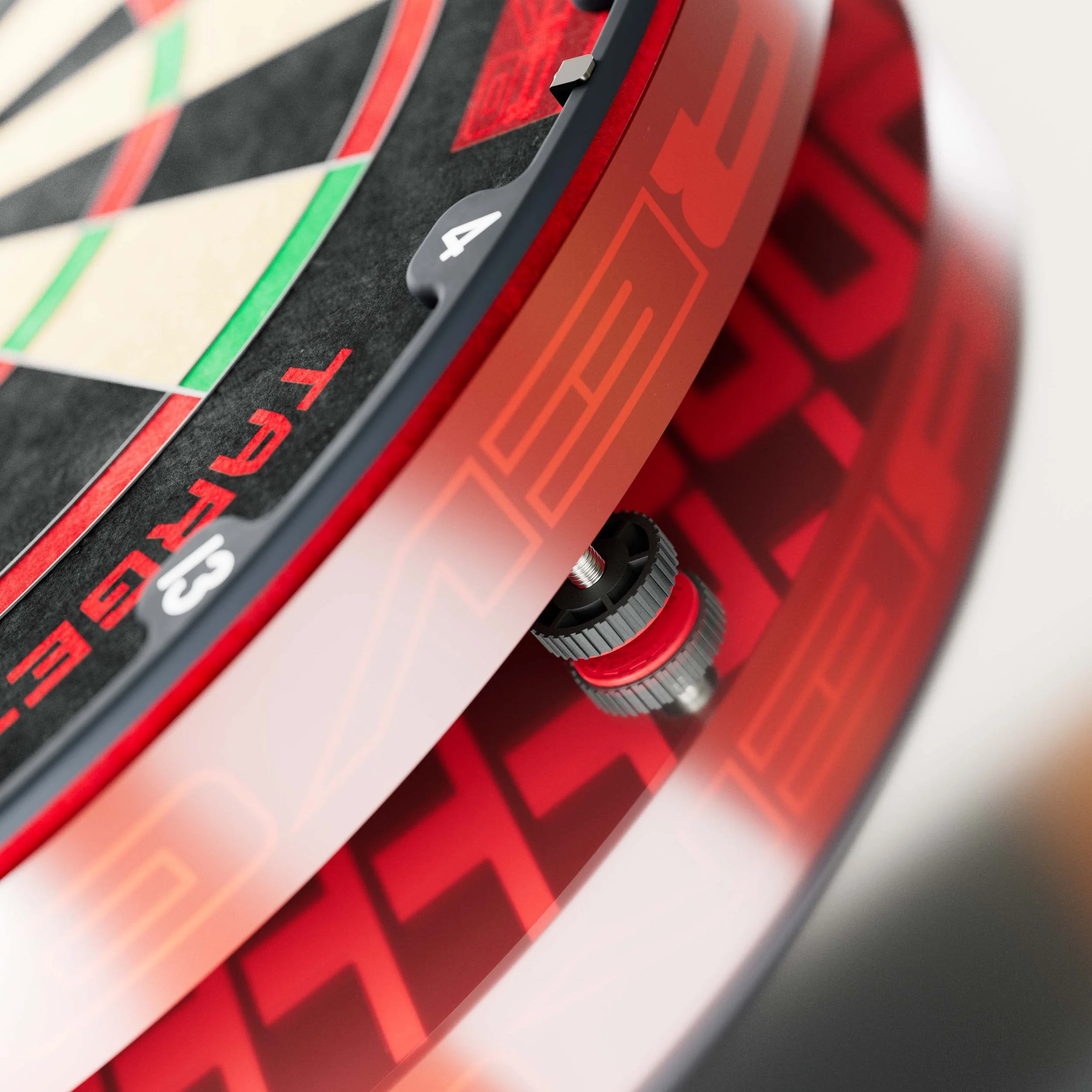 440190_TARGET TOR EVO DARTBOARD 2026_REFLECTED_01.jpg