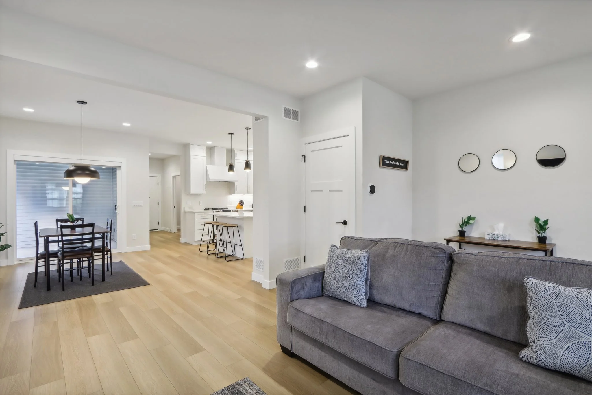 Royster Oaks Dr-010.jpg