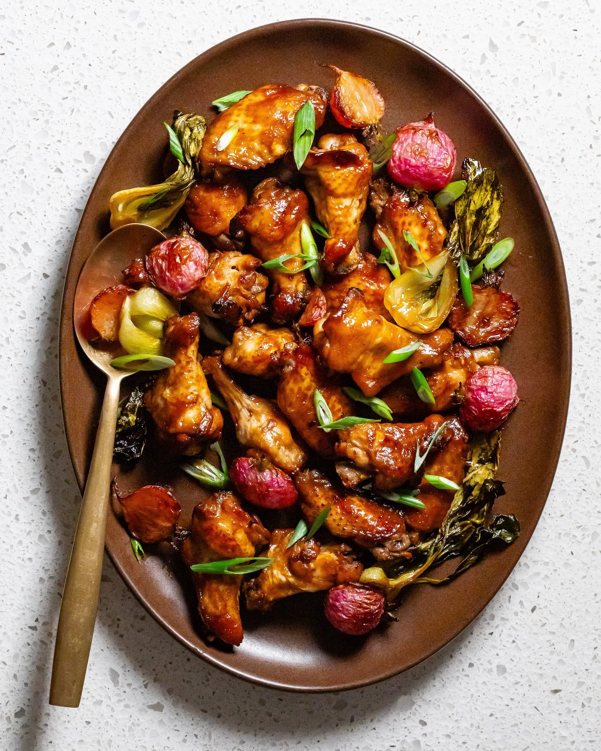 Sheet_Pan_Wings30400_Lizzie Munro_2500.jpg