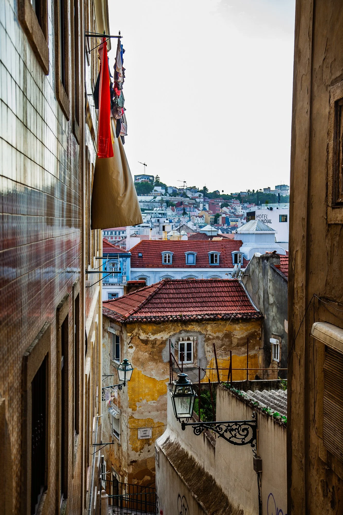 Alleyway_Lizzie Munro.jpg