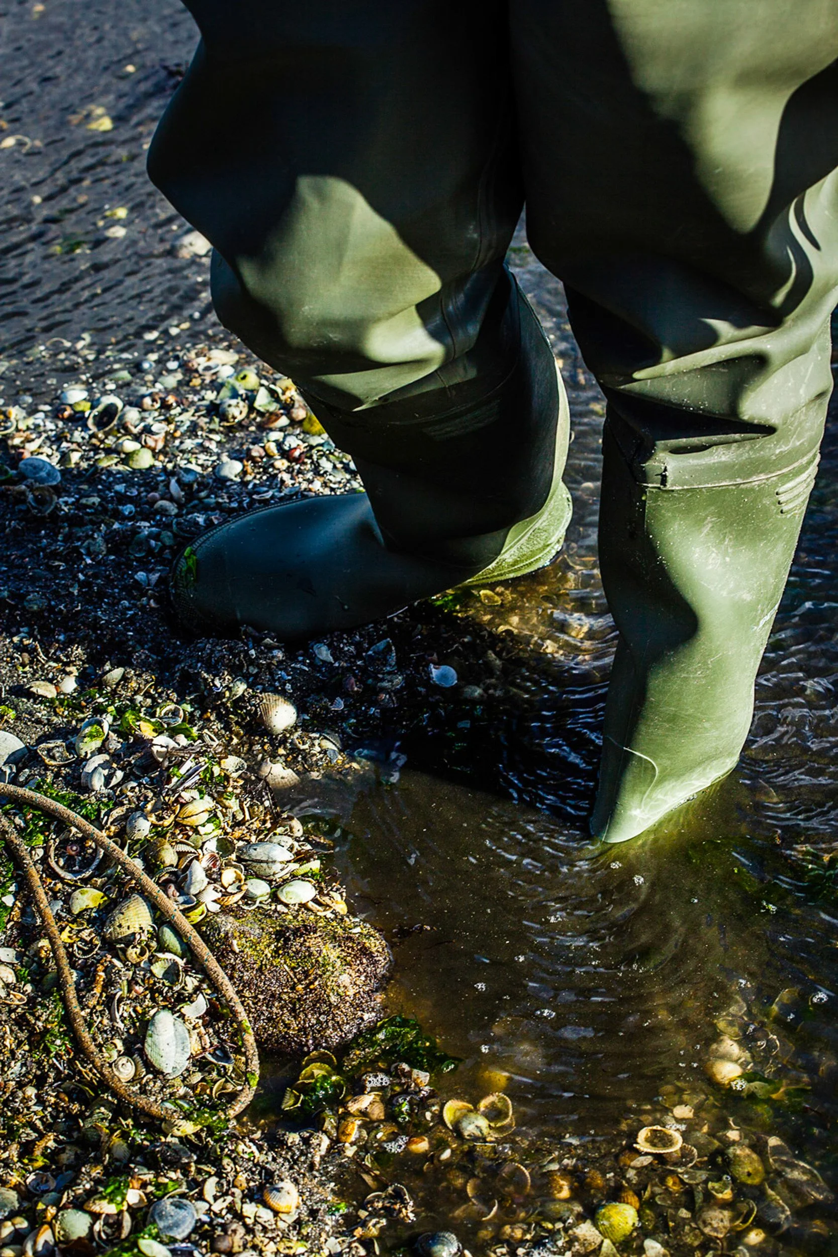 Lizzie Munro PhotographySHELLFISHING-BOOTS_1.jpg
