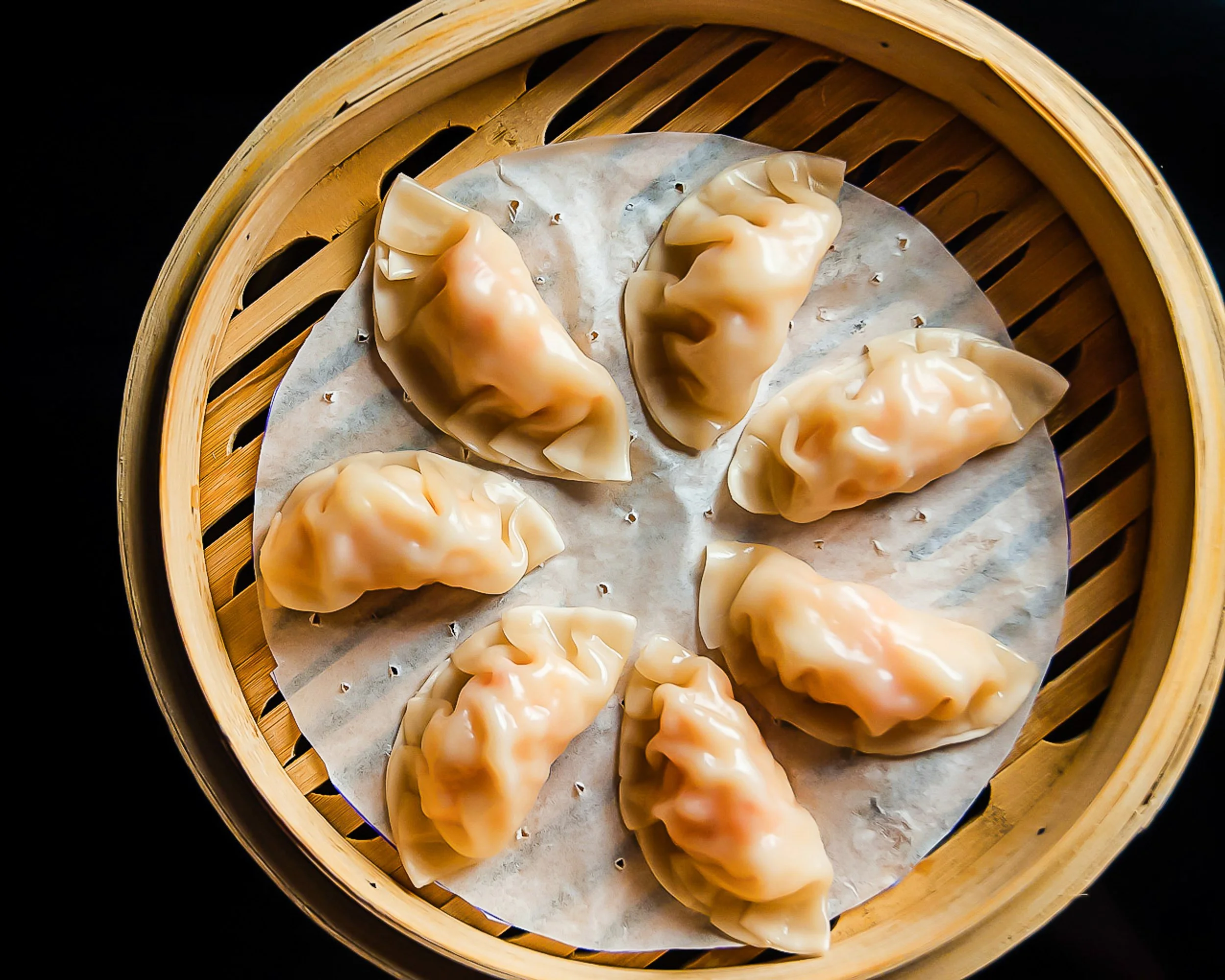 Shrimp-Dumplings-HighRes_Lizzie Munro_2500.jpg