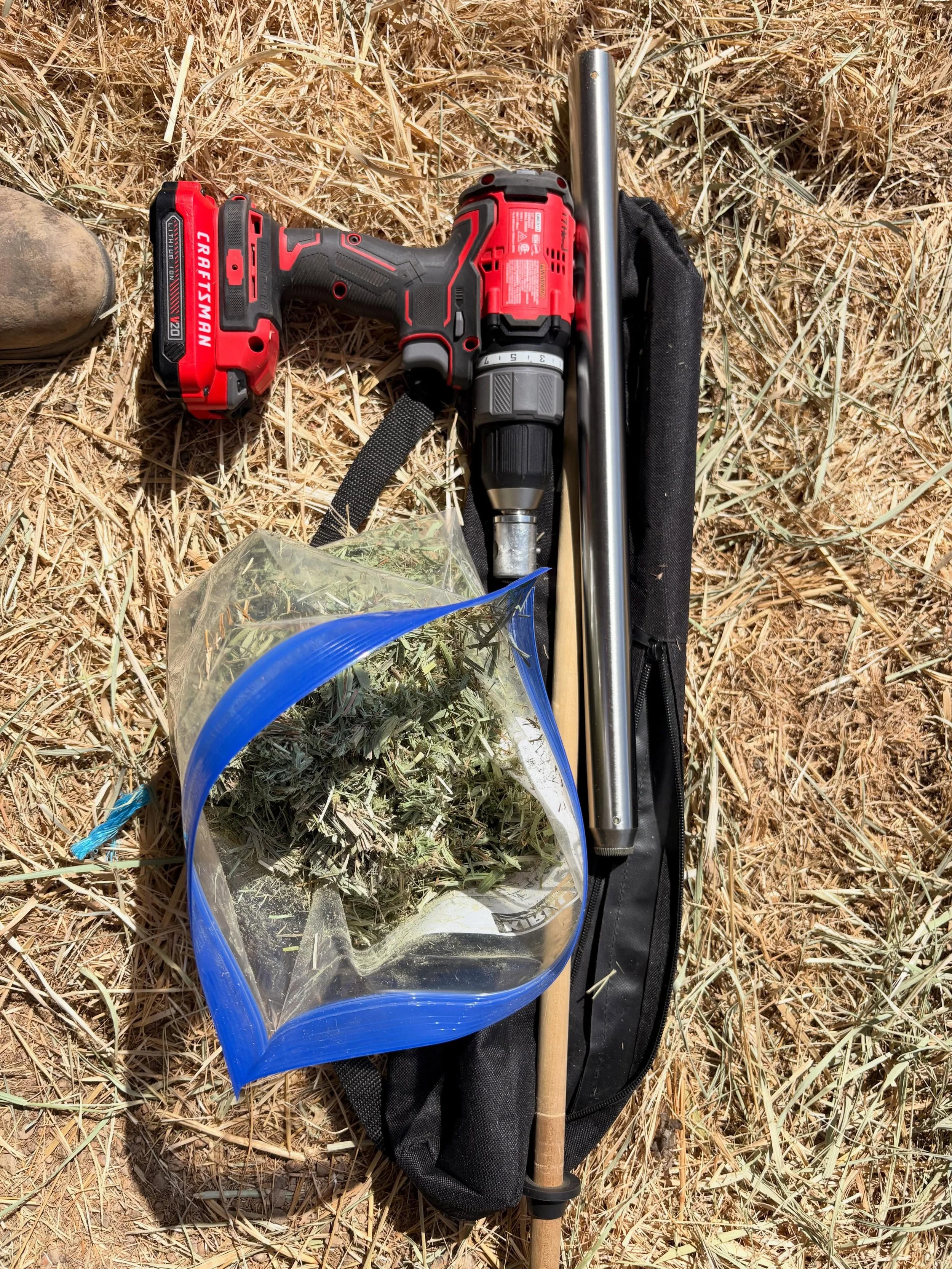 Hay probe appreciation. She&rsquo;s simple but the Penn State probe from @equianalytical has been worth her weight in gold for being a great workhorse for hay sampling. 

Understanding what is in my client&rsquo;s forage is very helpful for making fe
