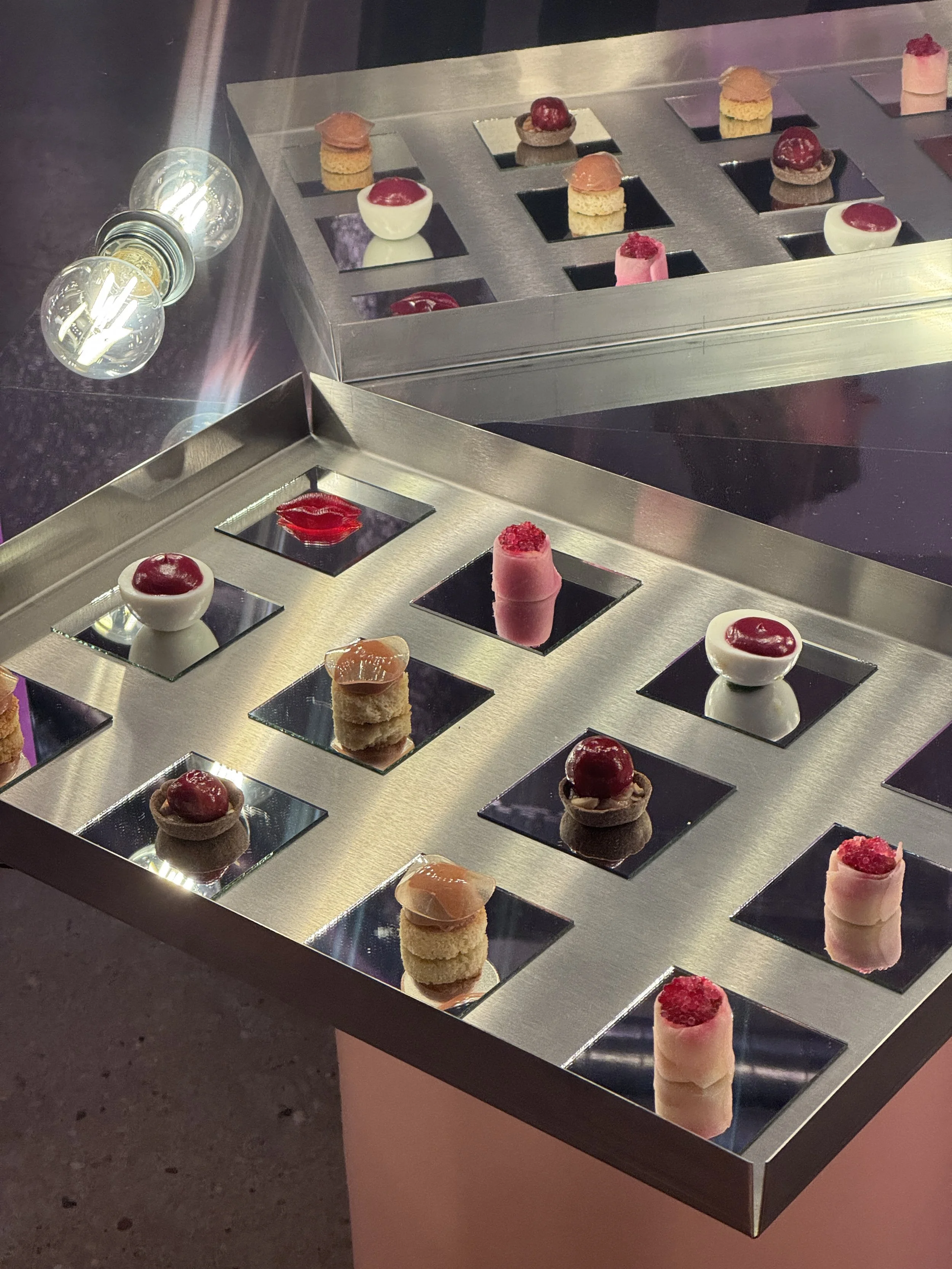 MAC x Zalando Lipglass Service