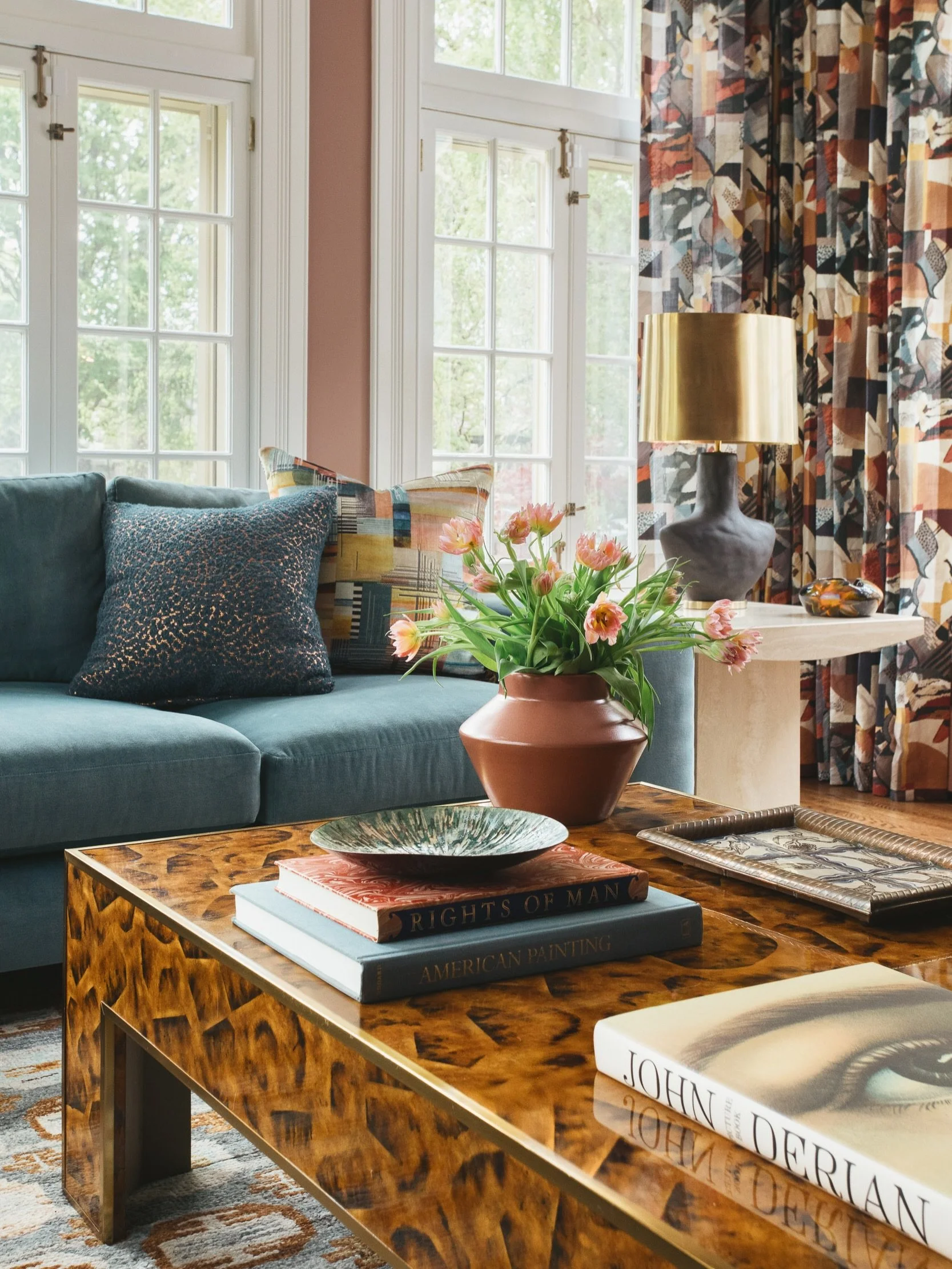 T for Tuesday, textiles, texture &amp; {one hella} transformation. A blank slate to historic and the oh-so-many non-sexy mechanical renovations to color, wow &amp; comfort.💖
Photo: @sarahecrowley 
Styling: @stylewithbrit 
.
.
.
#isabelschultzdesign 