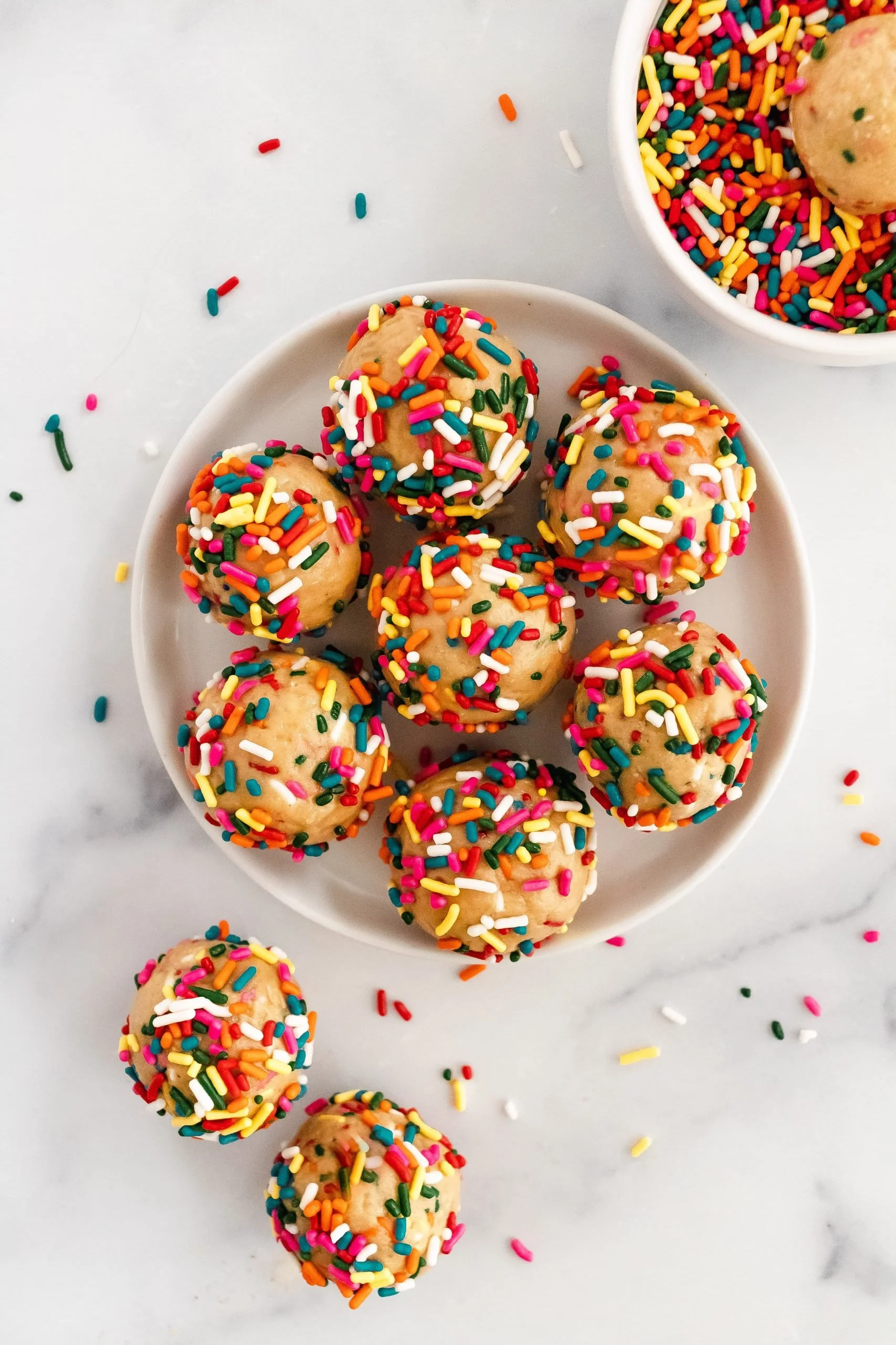 7-ingredient-birthday-cake-protein-balls-scaled.jpg