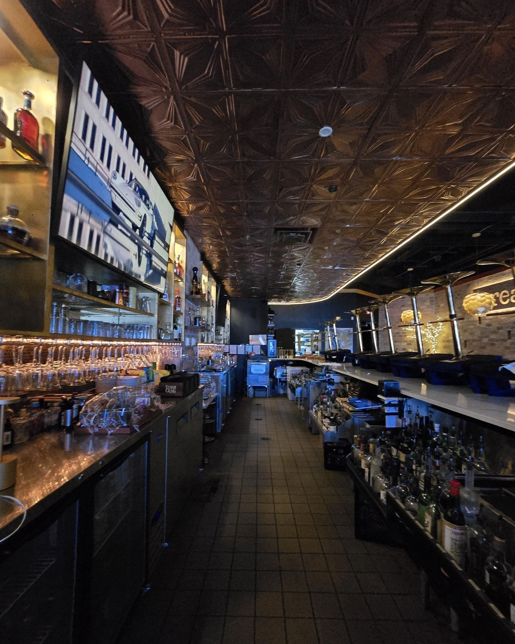 🍷🍹🍸 WE ARE HIRING 🍸🍹🍷

We&rsquo;re bringing on bartenders at 8 Reale.

Named after the historic Spanish silver coin&mdash;the &ldquo;piece of eight&rdquo;&mdash;once used as global currency and often tied to hidden treasure and maritime trade, 