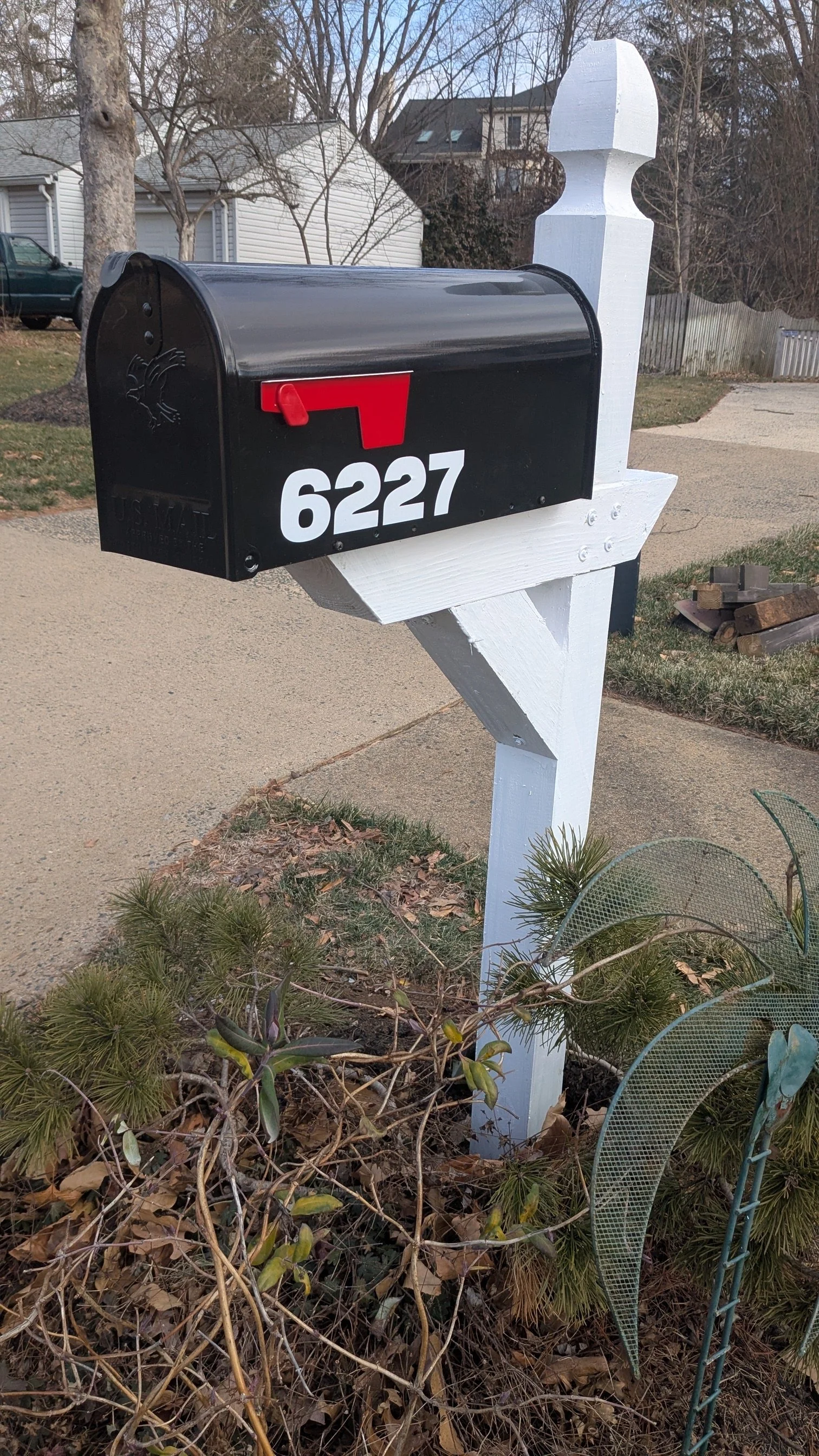 Basic Mailbox Decal