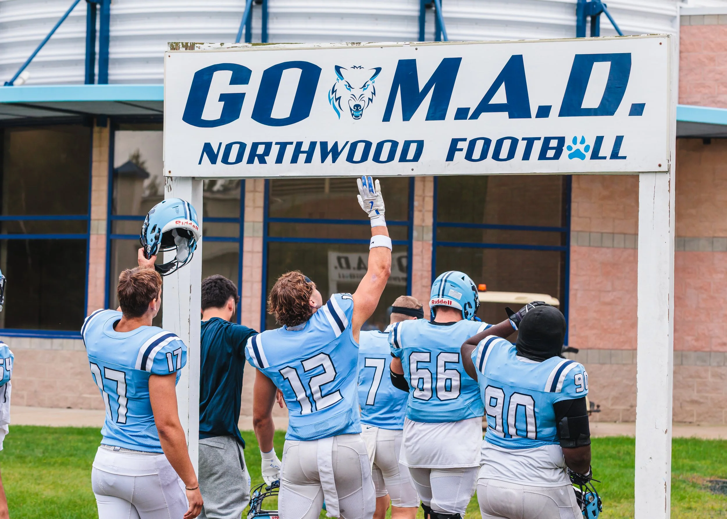 NUFBALL_NorthernMich_962025-296.jpg