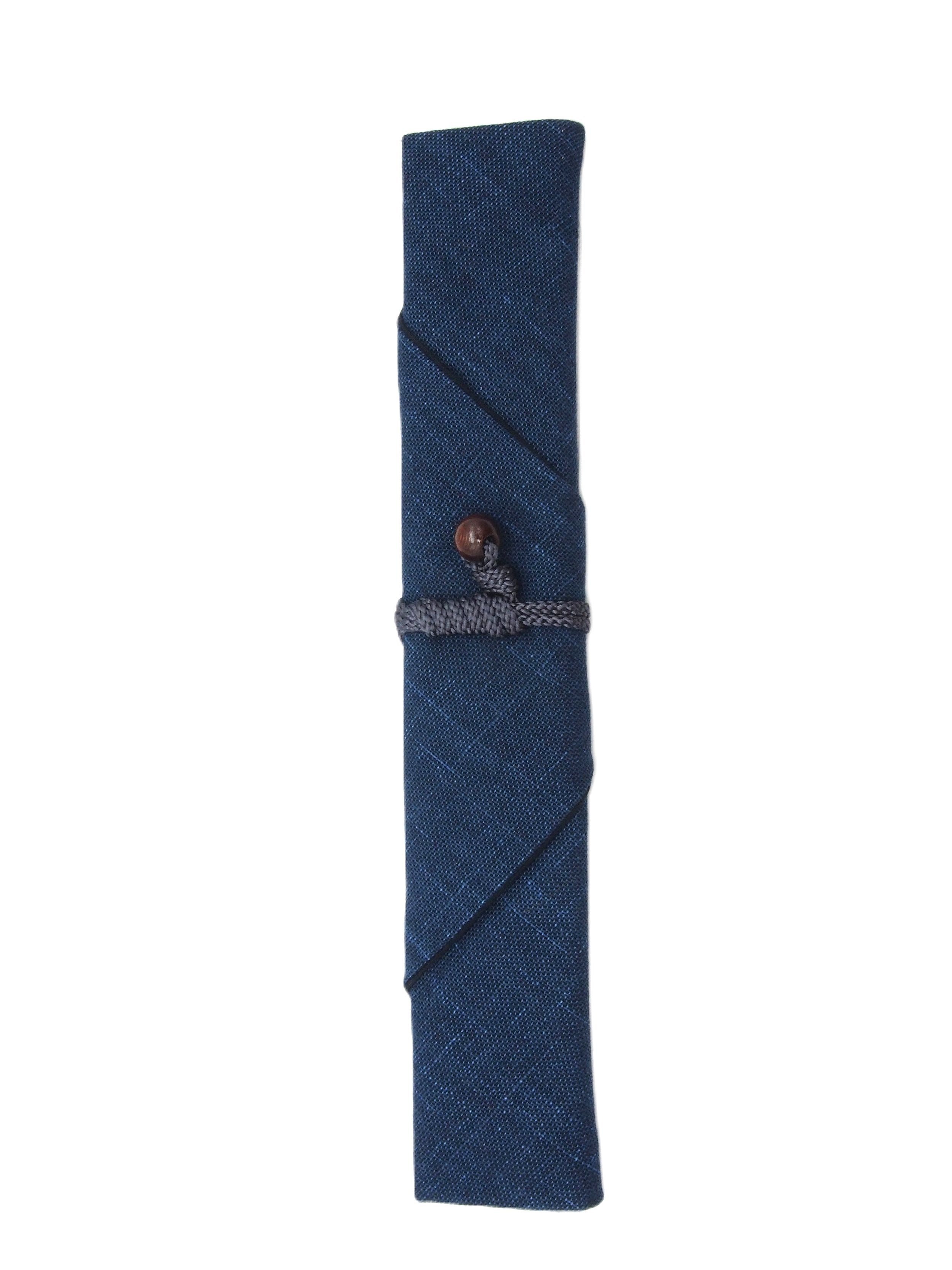 CS-BlueClothCase1.jpg