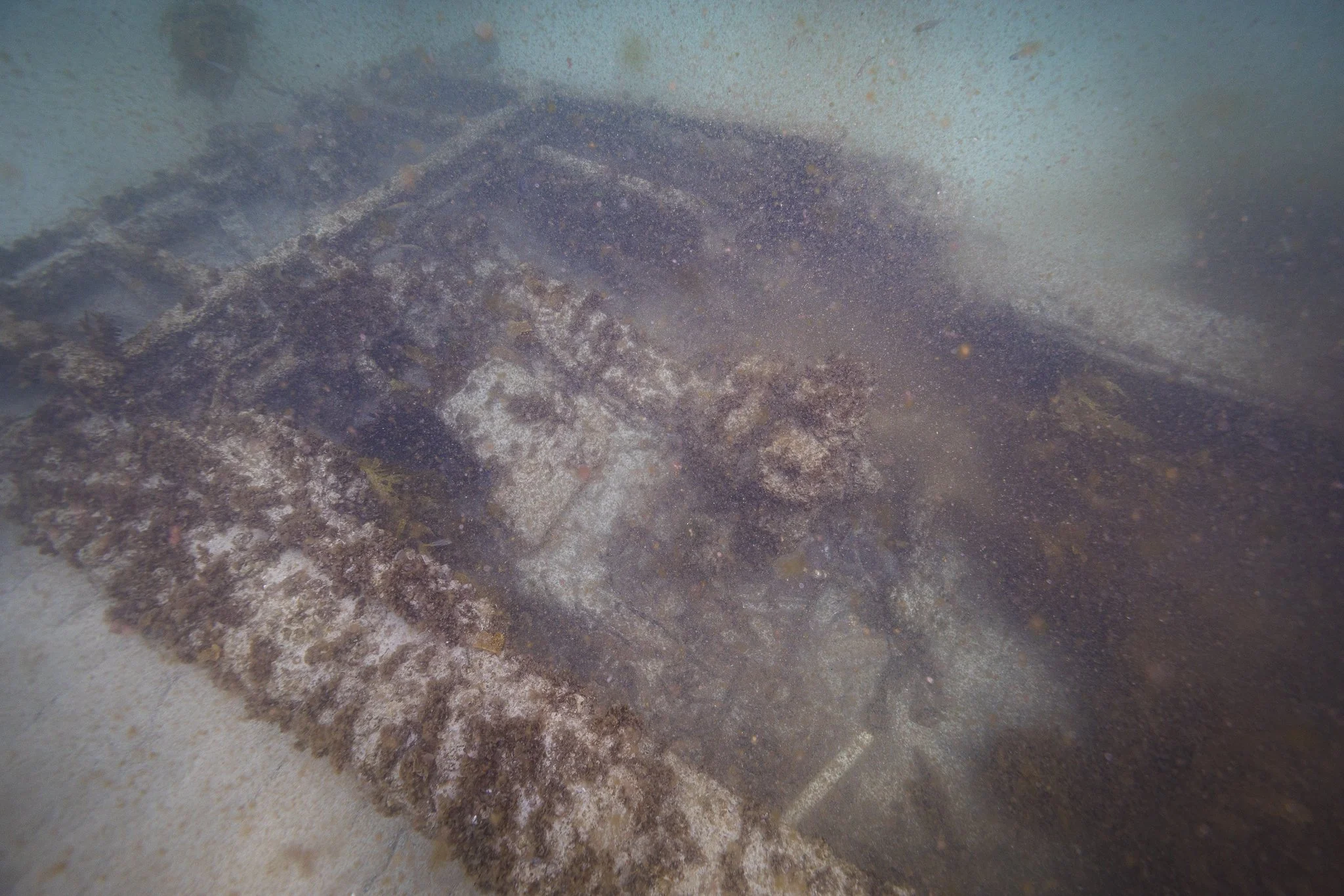 LVT4 Wreck-09.jpg