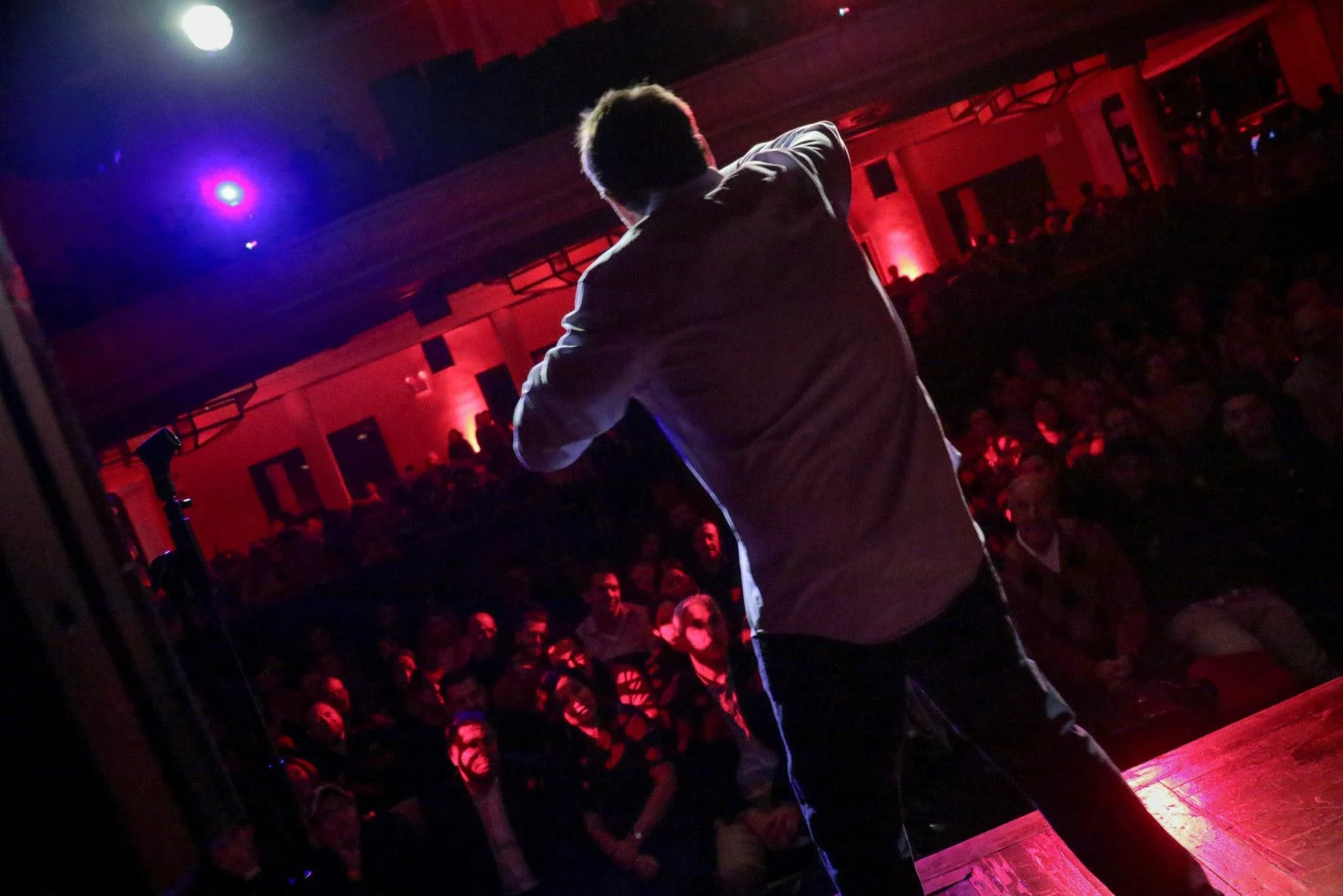 RETHINK PRODUCTION SHOW AND CROWD