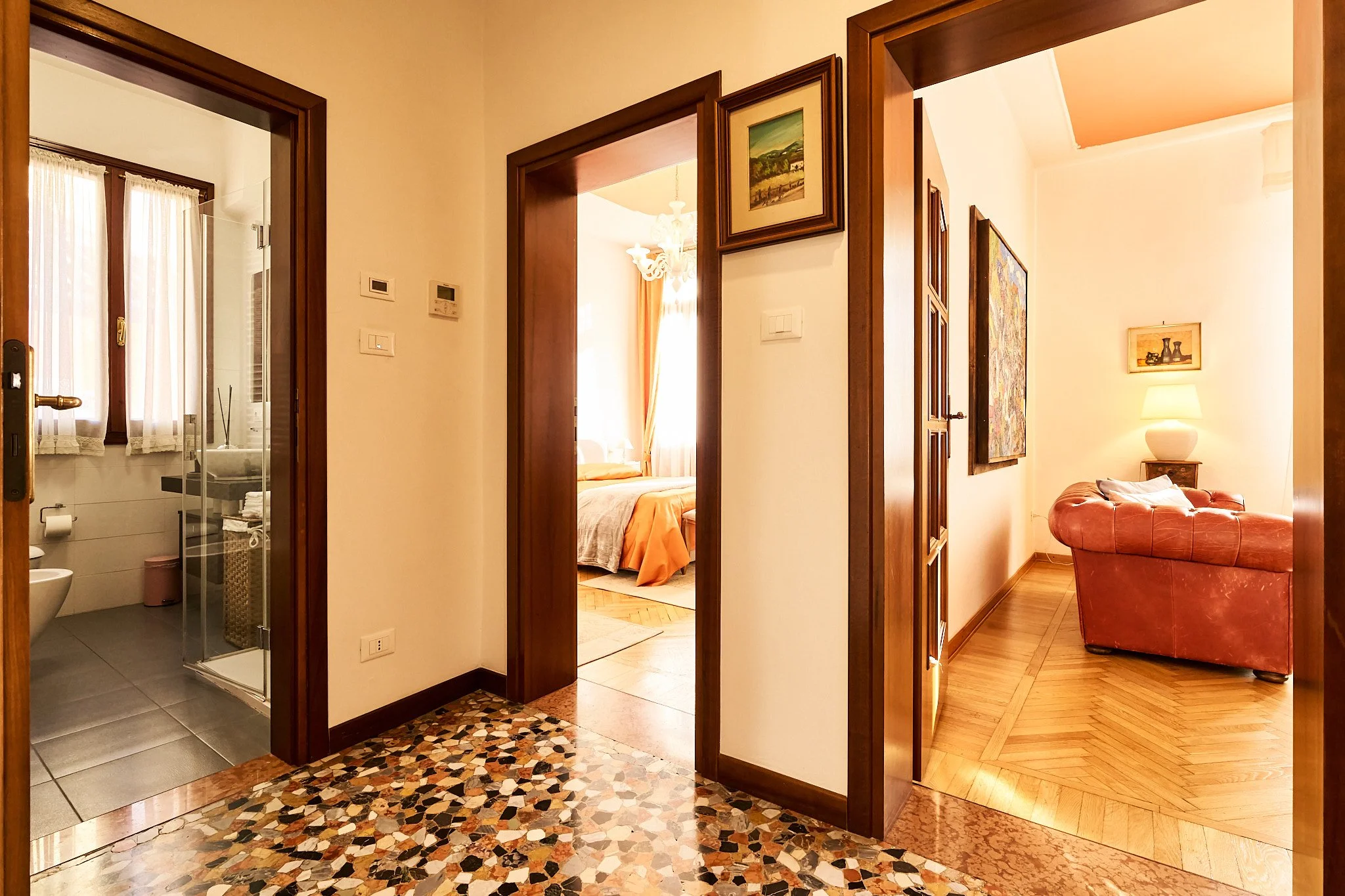 Emikliano, Venice 16.jpg