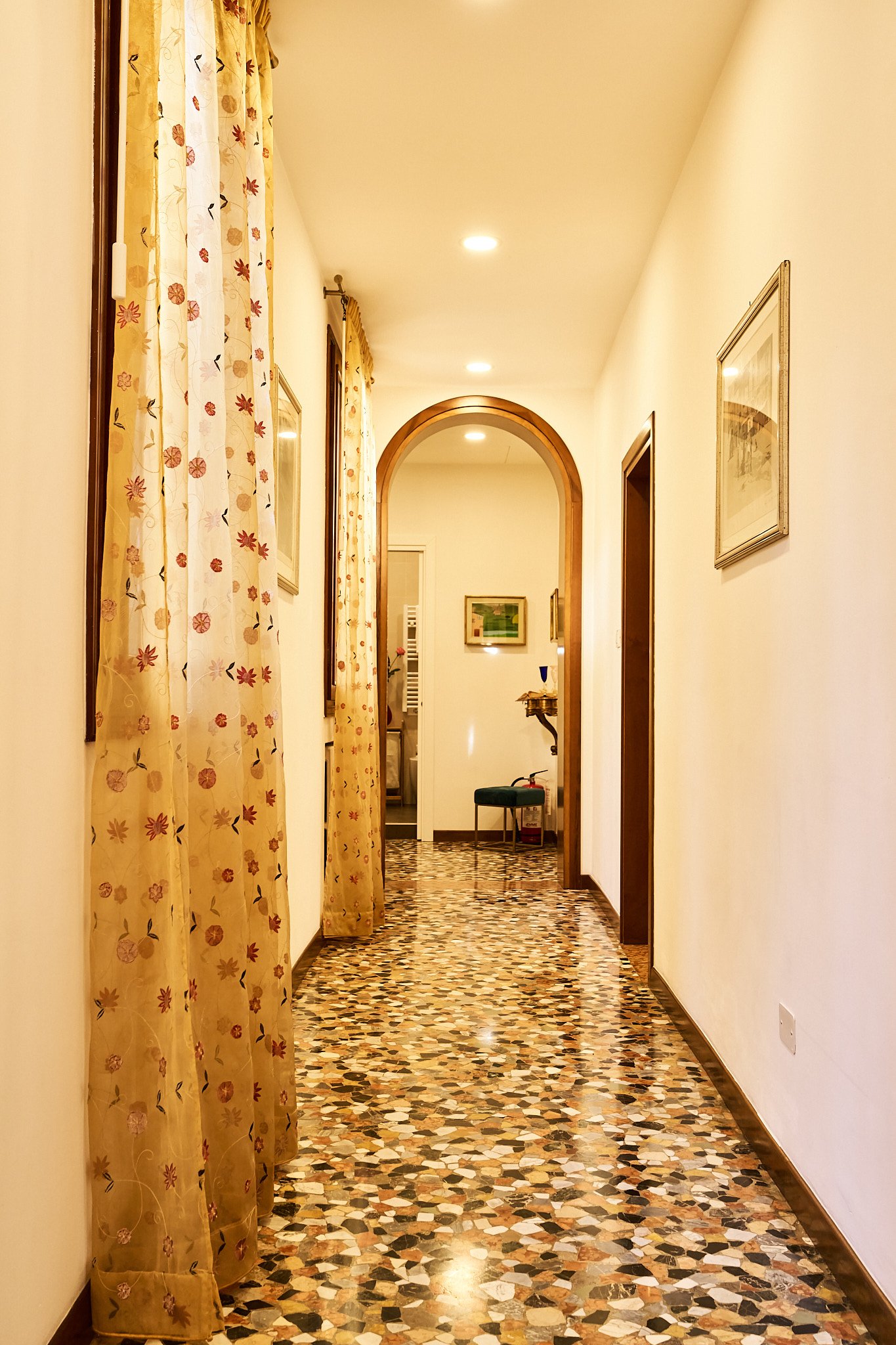 Emikliano, Venice 21.jpg