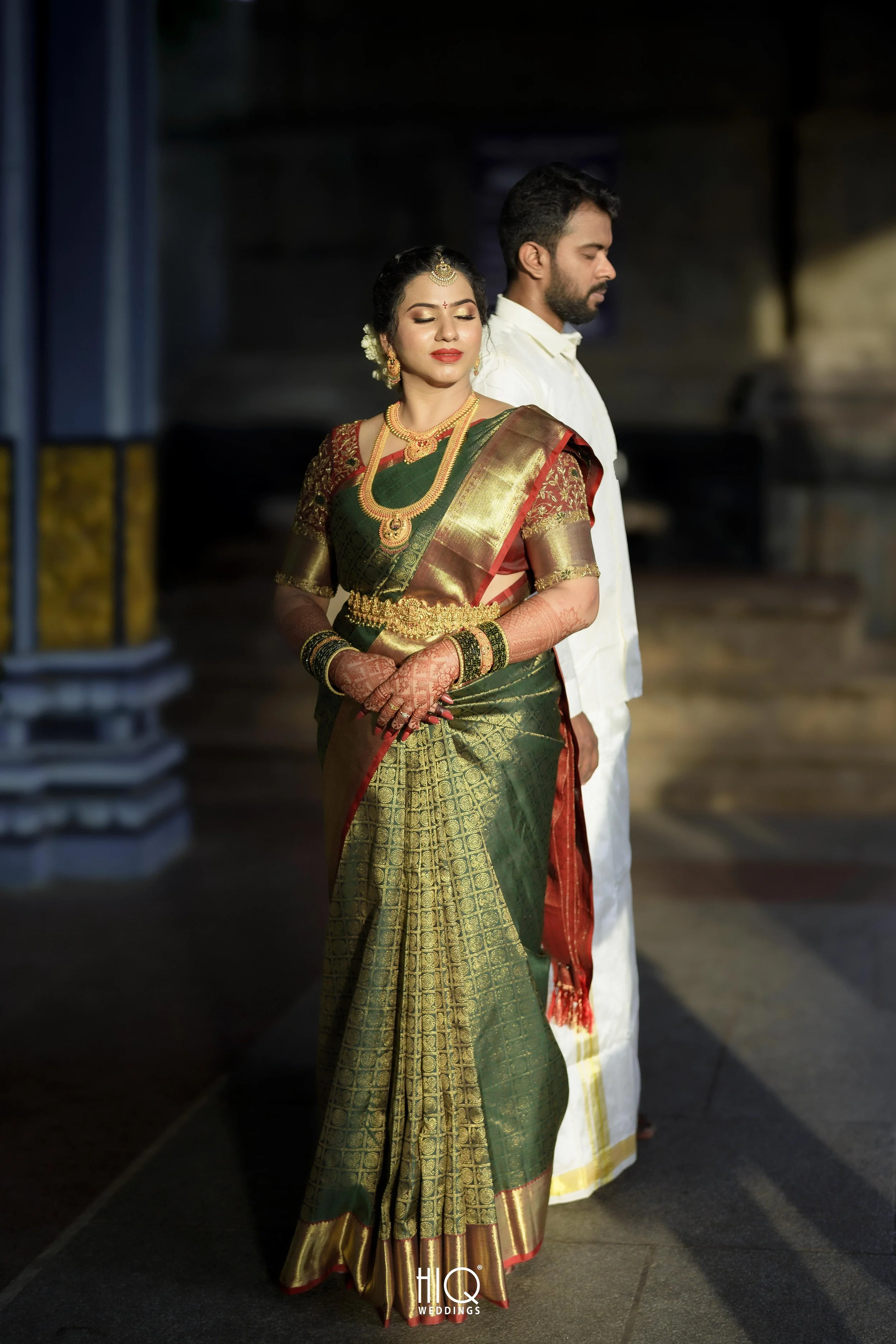 Pre-Wedding Photoshoot in Temple: Beautiful Ideas for Traditional Couples