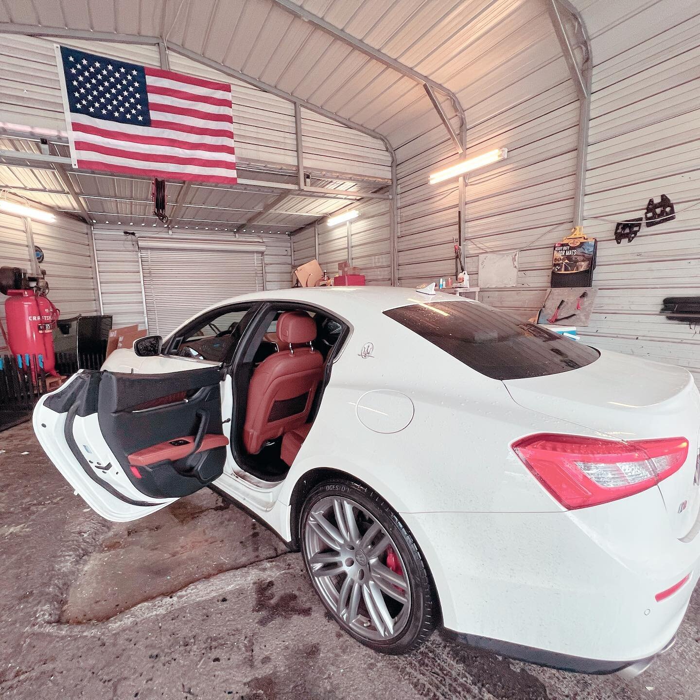 Maserati Ghibli door glass replacement . Customer got broken into on Broadway, we got them in the very next morning. Very satisfied customer.