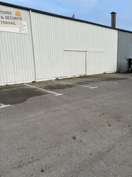 Place de parking à Briec