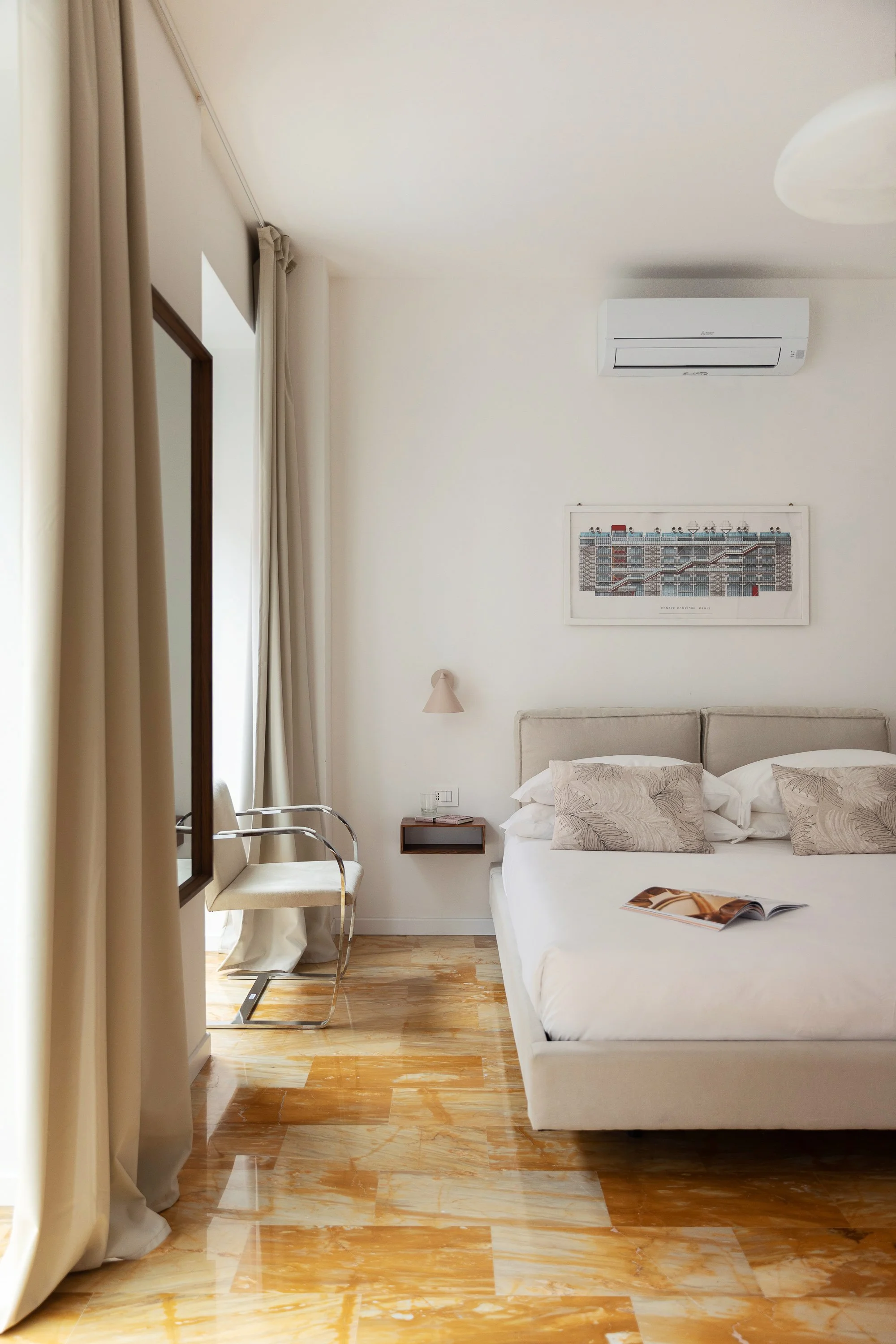 Premium Trieste apartment – luxury vacation rental with contemporary design and central location. #DesignApartment #Trieste #VacationRental