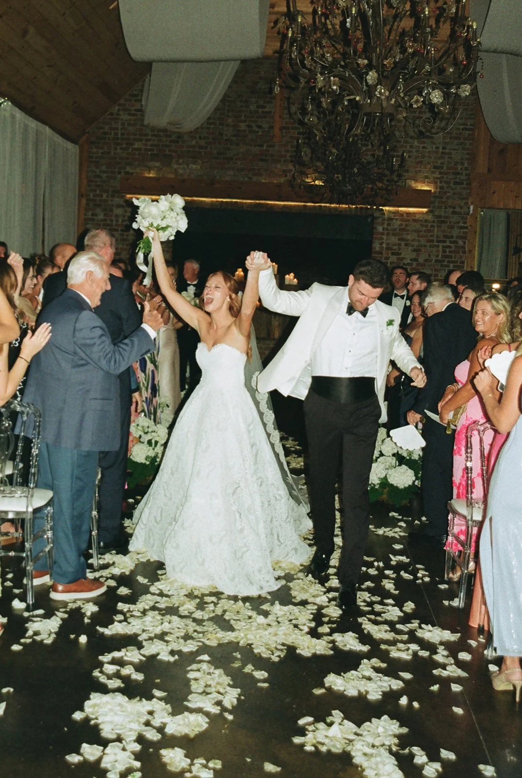 paige-henry-wedding-previews-elizabeth-sellers-photo-54.jpg