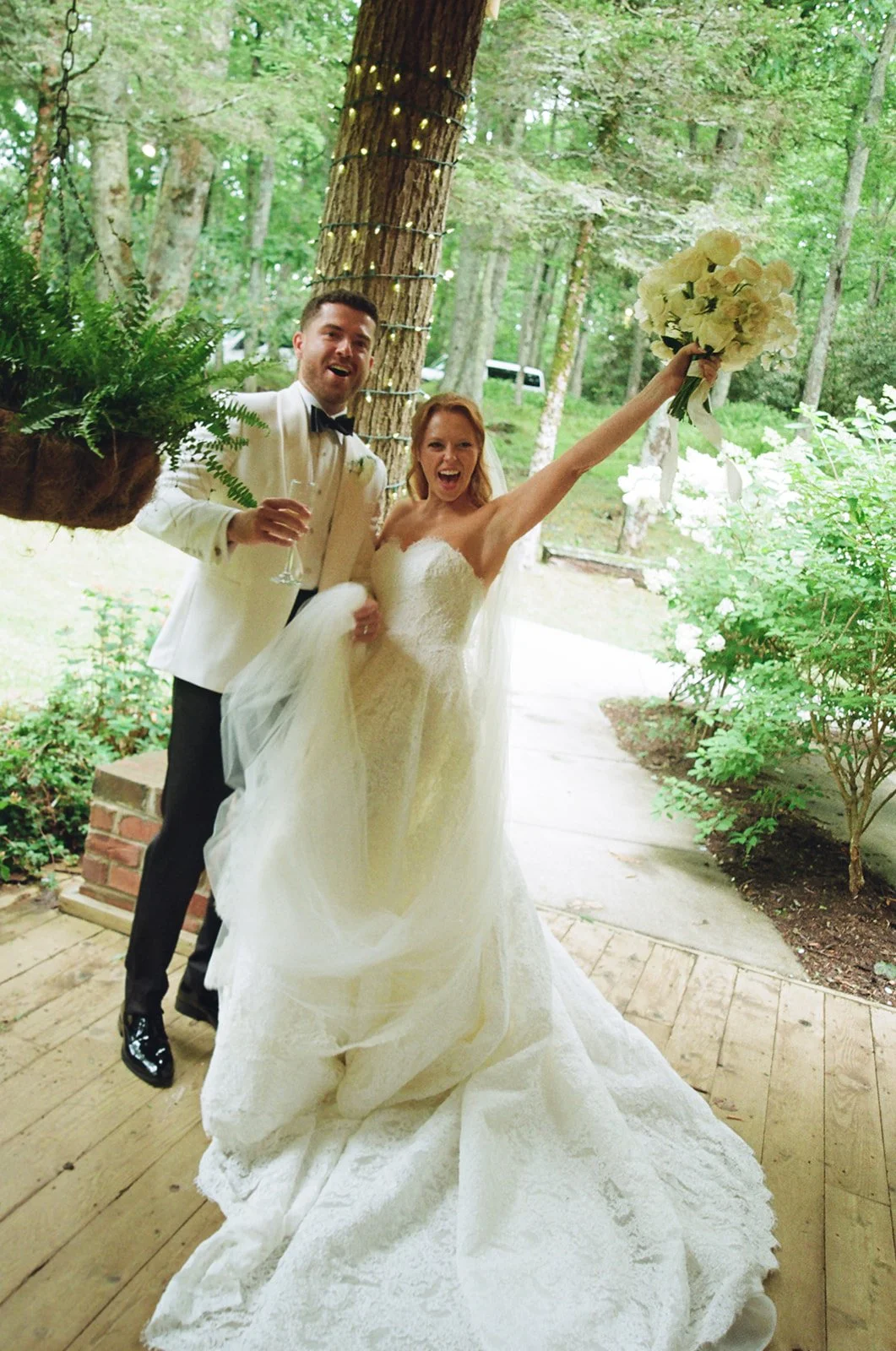 paige-henry-wedding-previews-elizabeth-sellers-photo-55.jpg
