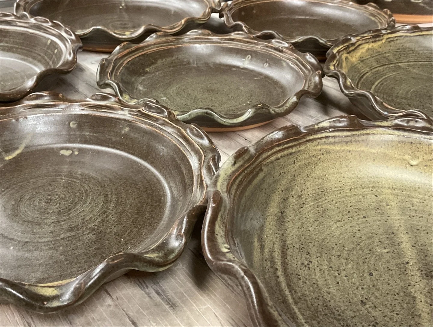 New flameware, just in time for the upcoming pie marathon. 

🔥Our flameware can handle heat, anything from a hot oven to a direct flame. Get it while it&rsquo;s hot!🔥