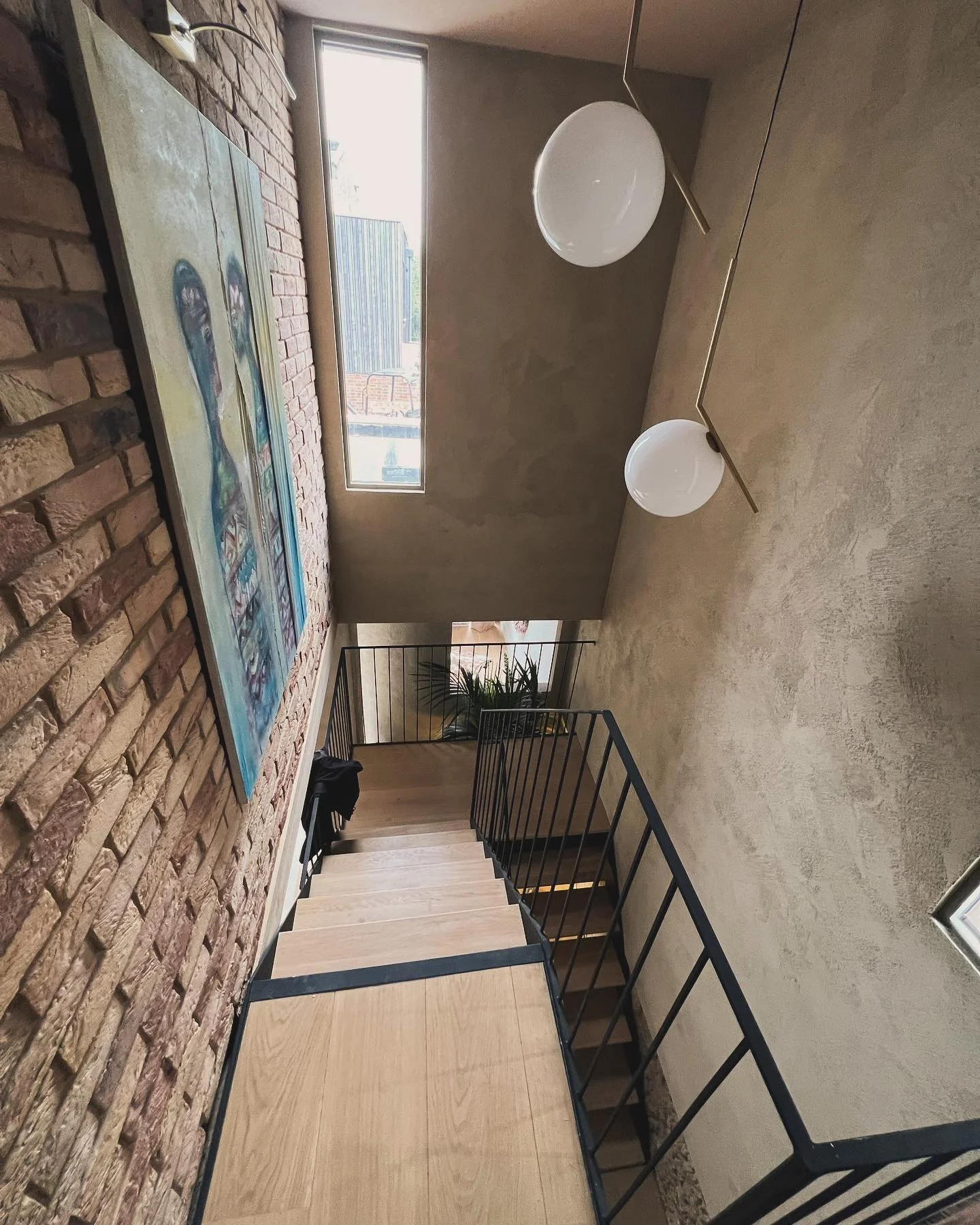 Back on site to admire this beauty of a staircase 😍