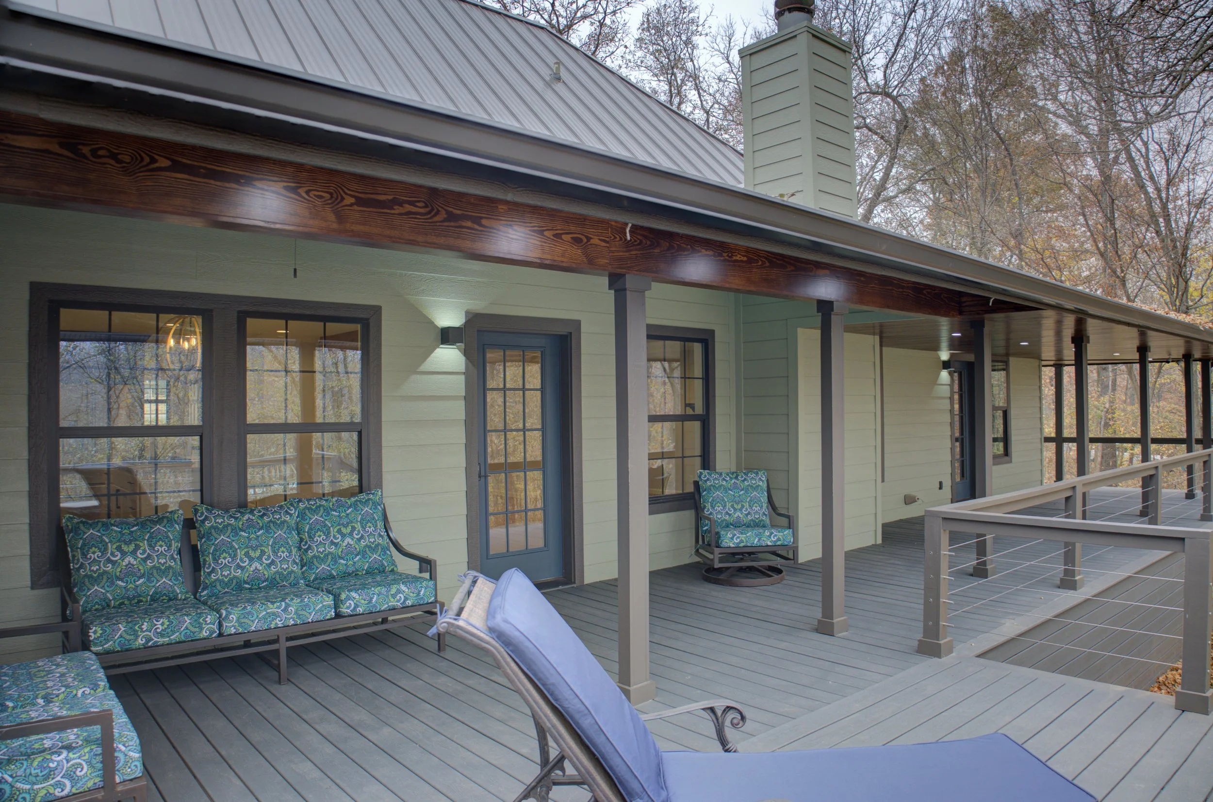 IdgyBackPorchAfter03.jpg