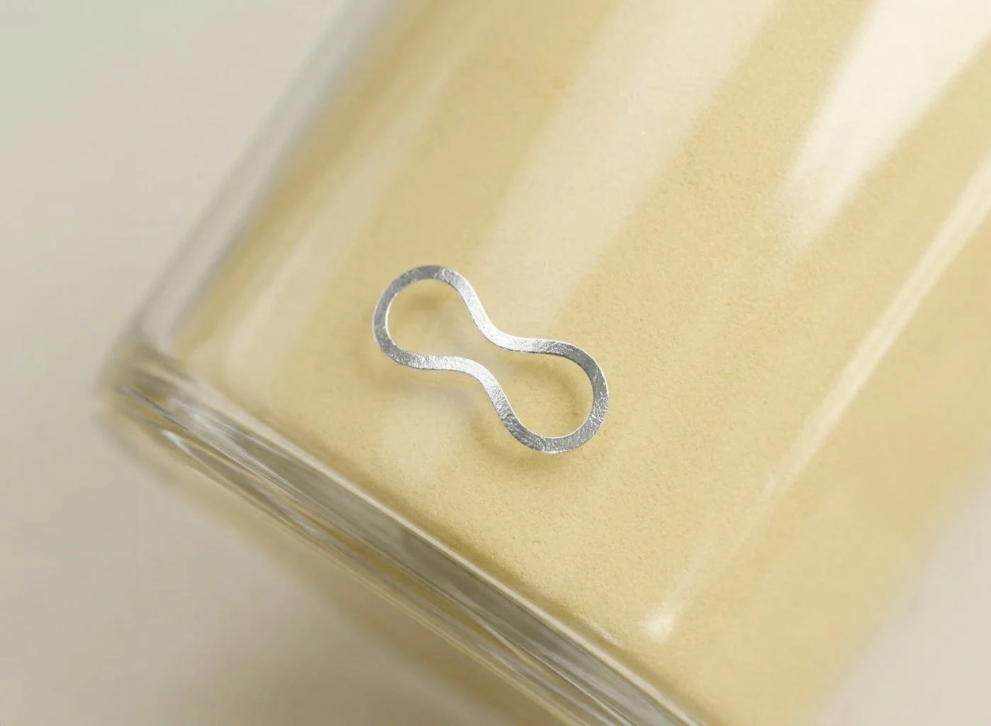 SunshineClub premium wellness packaging with metallic logo