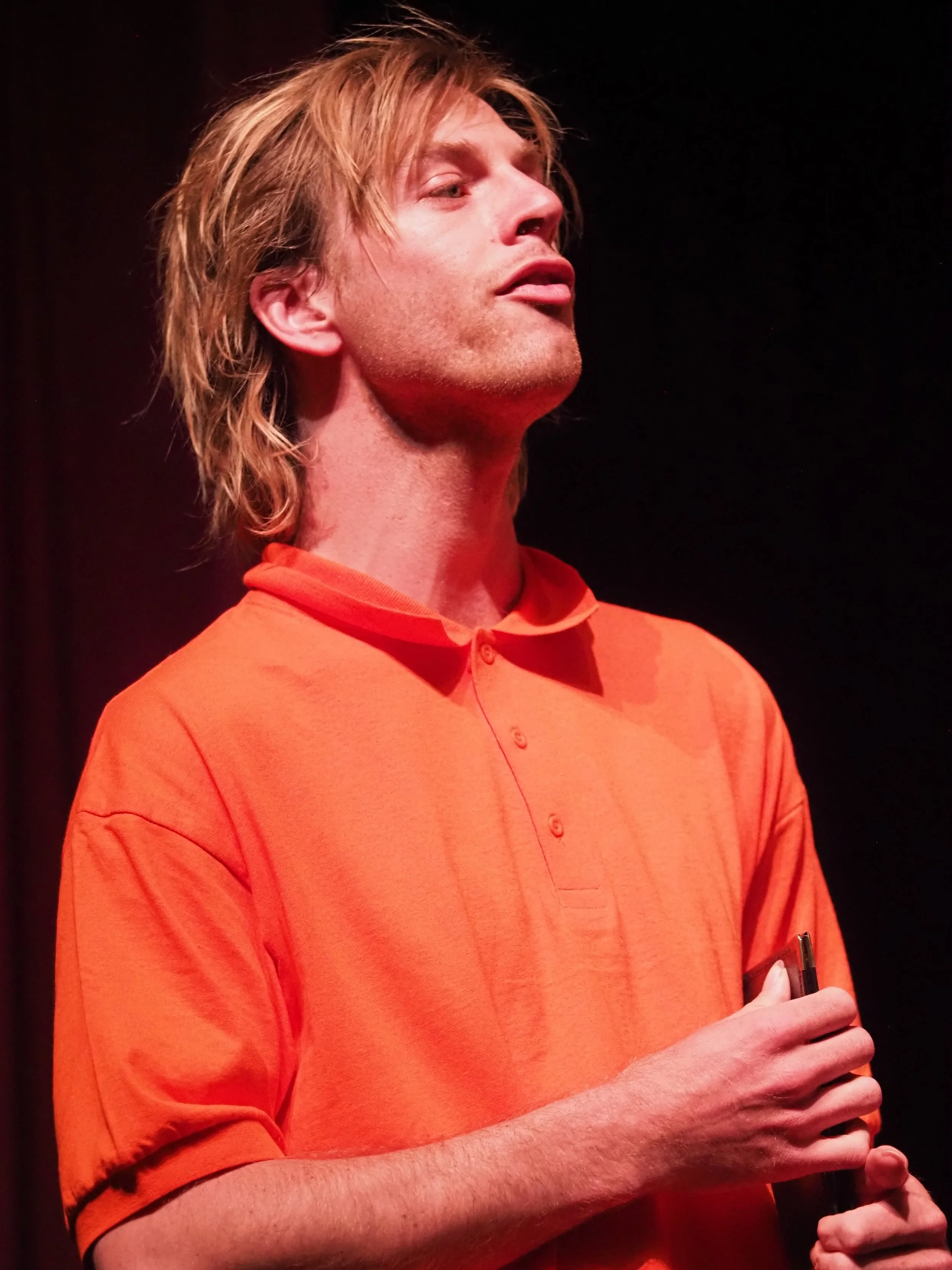 mccsingout25AP6122656_2.JPG