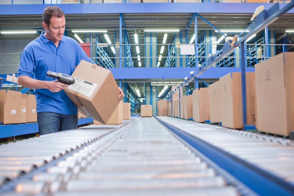 Distribution Center Automation Roadmap: Your Guide for When and How to Automate