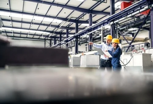 Automated Distribution Center Design: Reducing Footprint with Compact Parcel Singulation