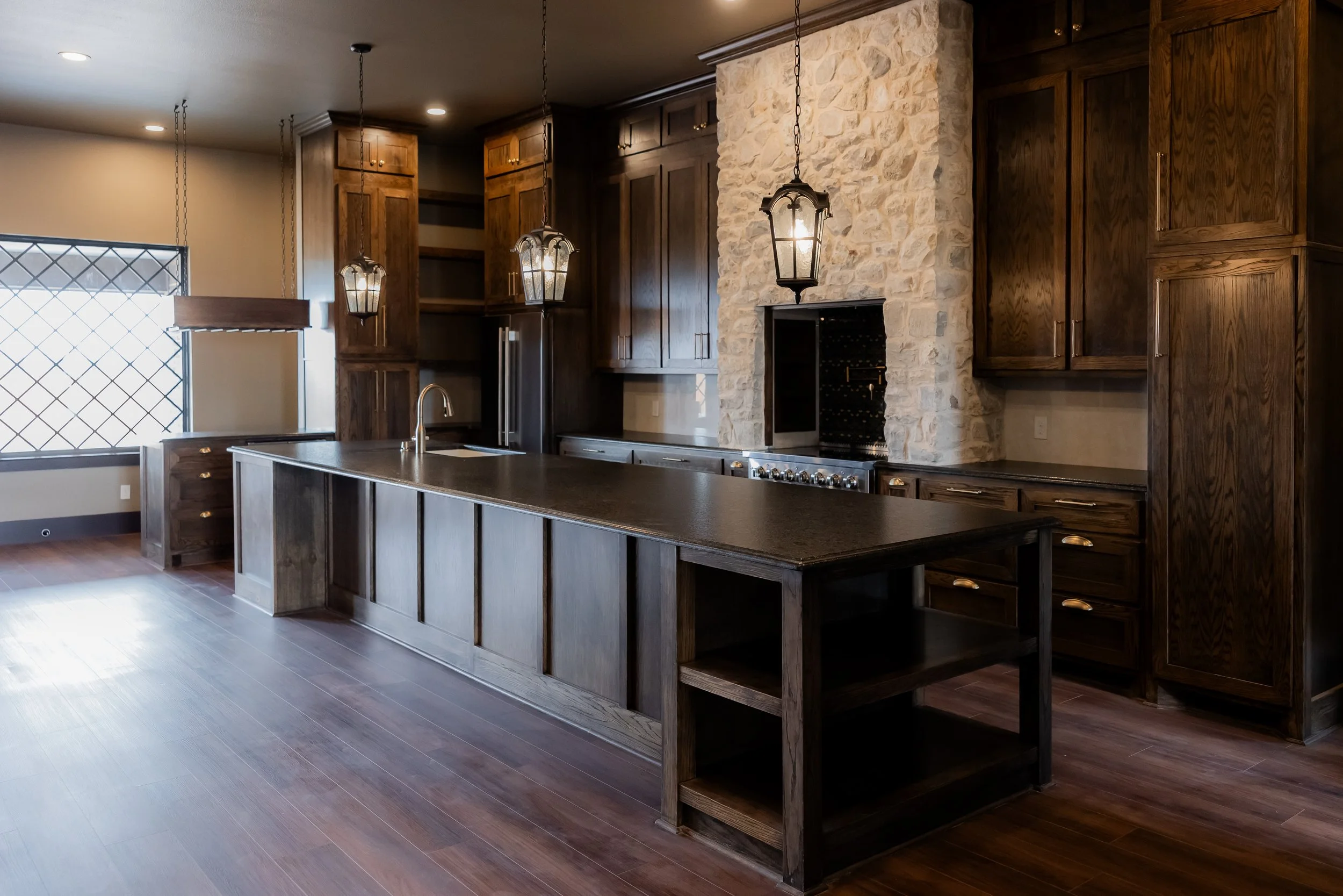 6915WilsonCreekLane_0116.jpg