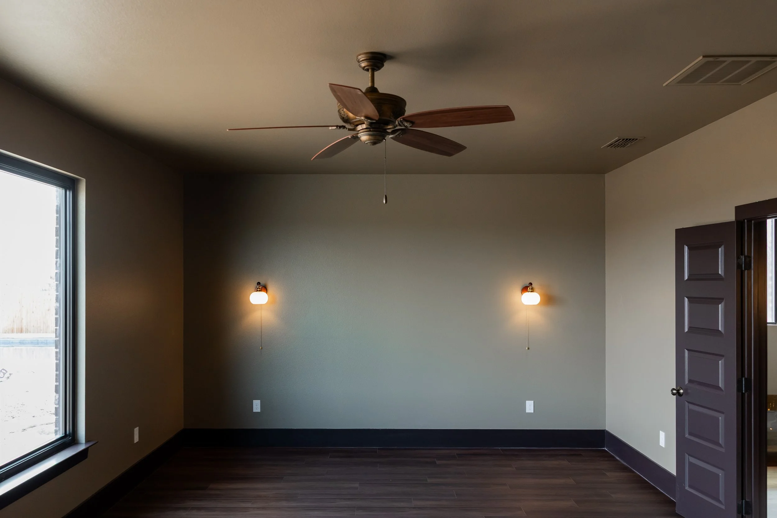 6915WilsonCreekLane_0058.jpg