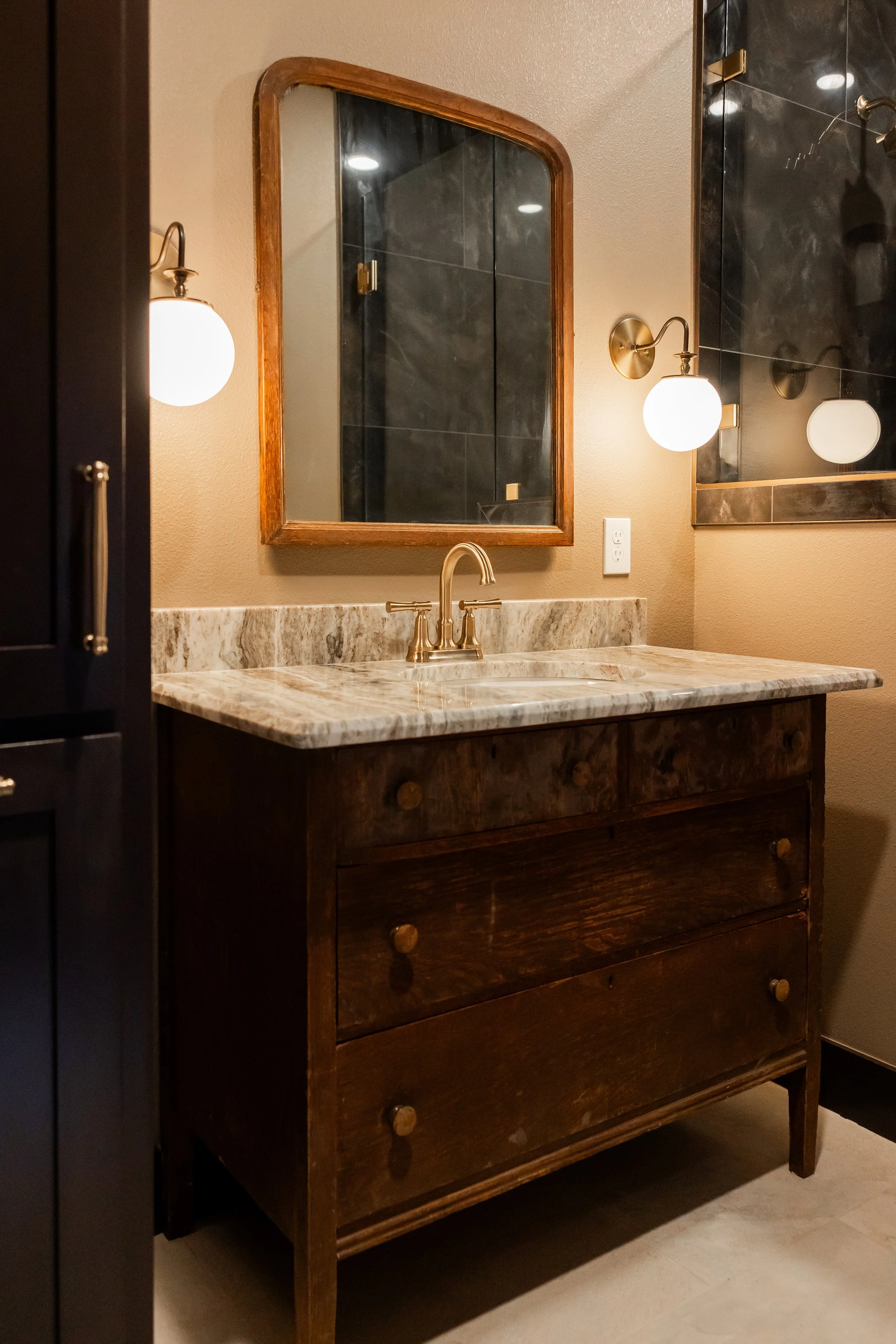 6915WilsonCreekLane_0051.jpg