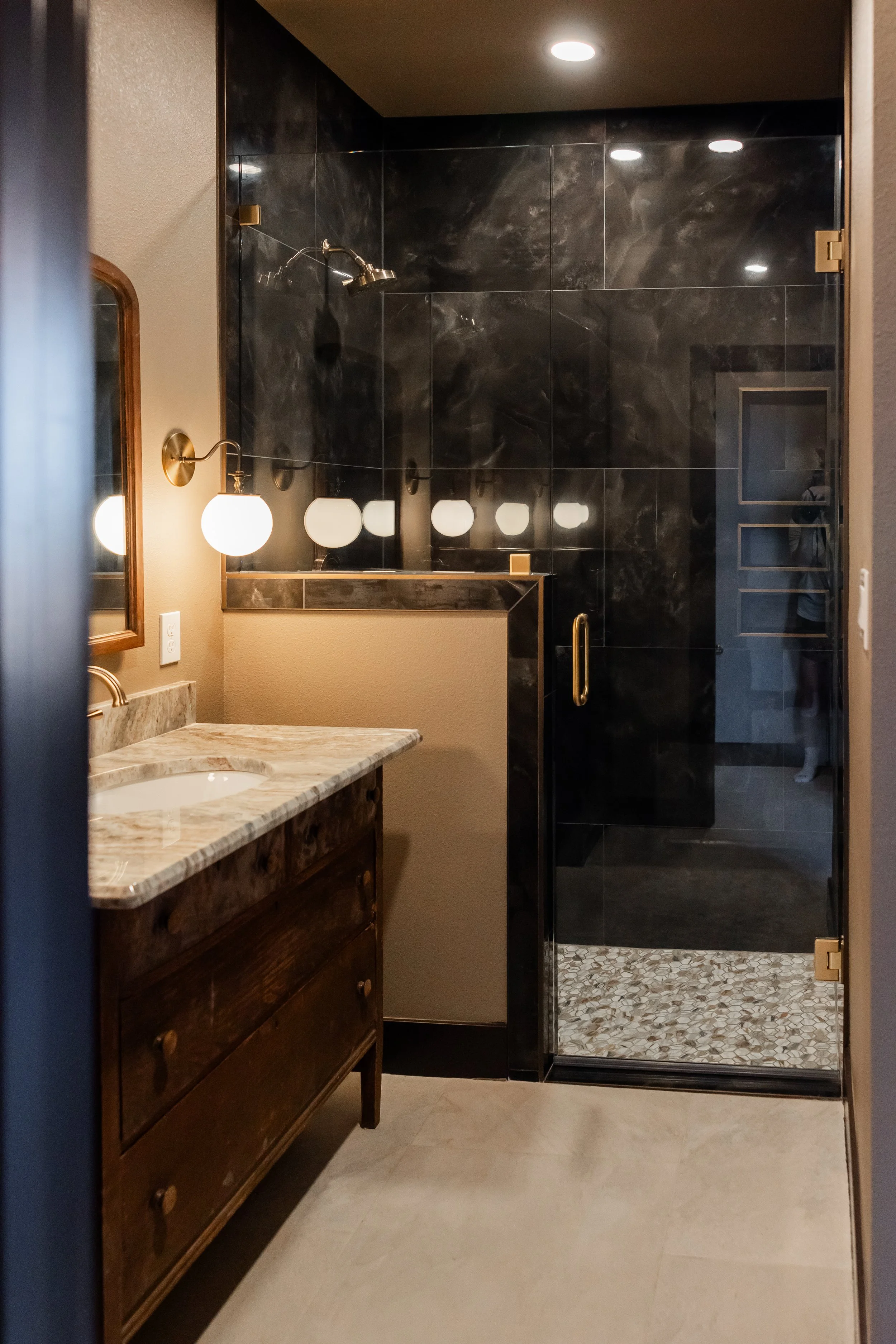 6915WilsonCreekLane_0050.jpg