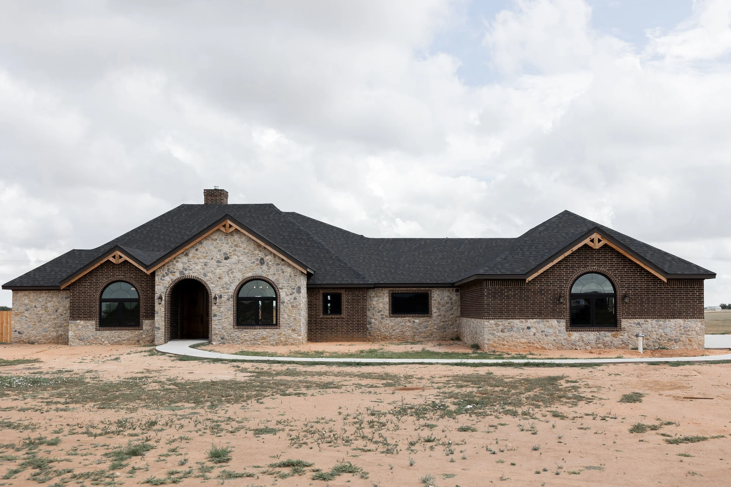 6915WilsonCreekLane_0002.jpg