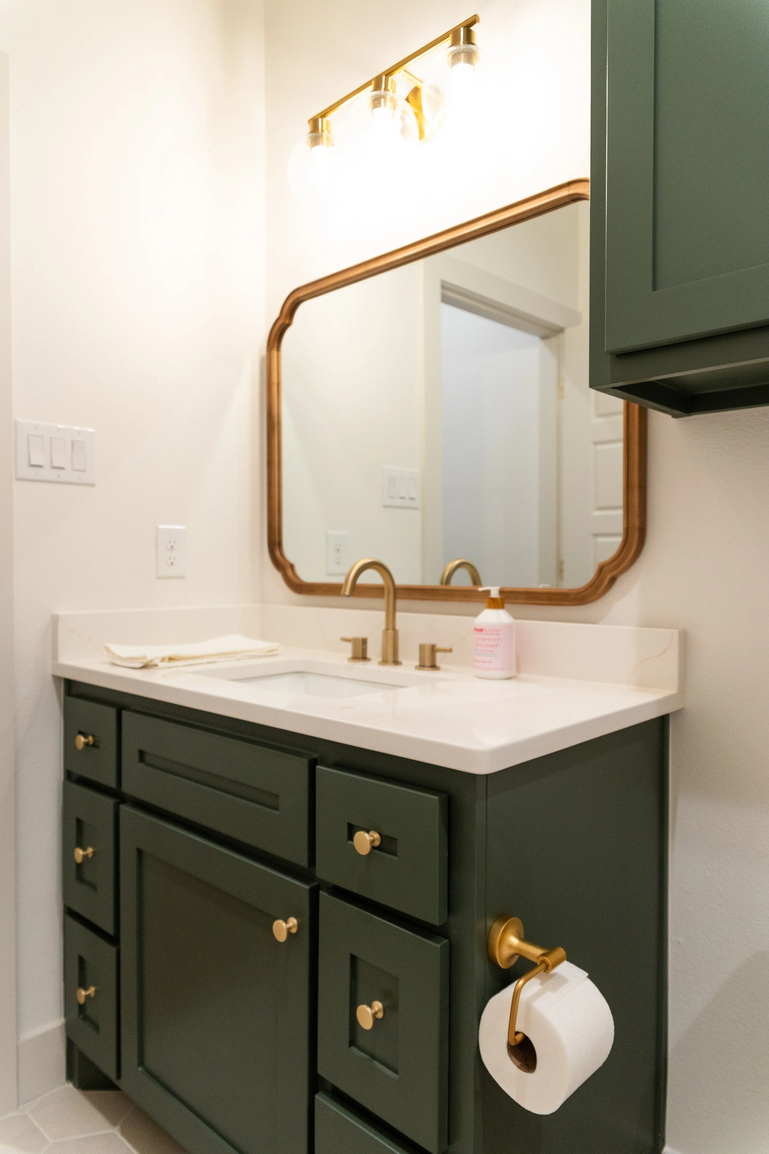 4421Ridgely_0093.jpg