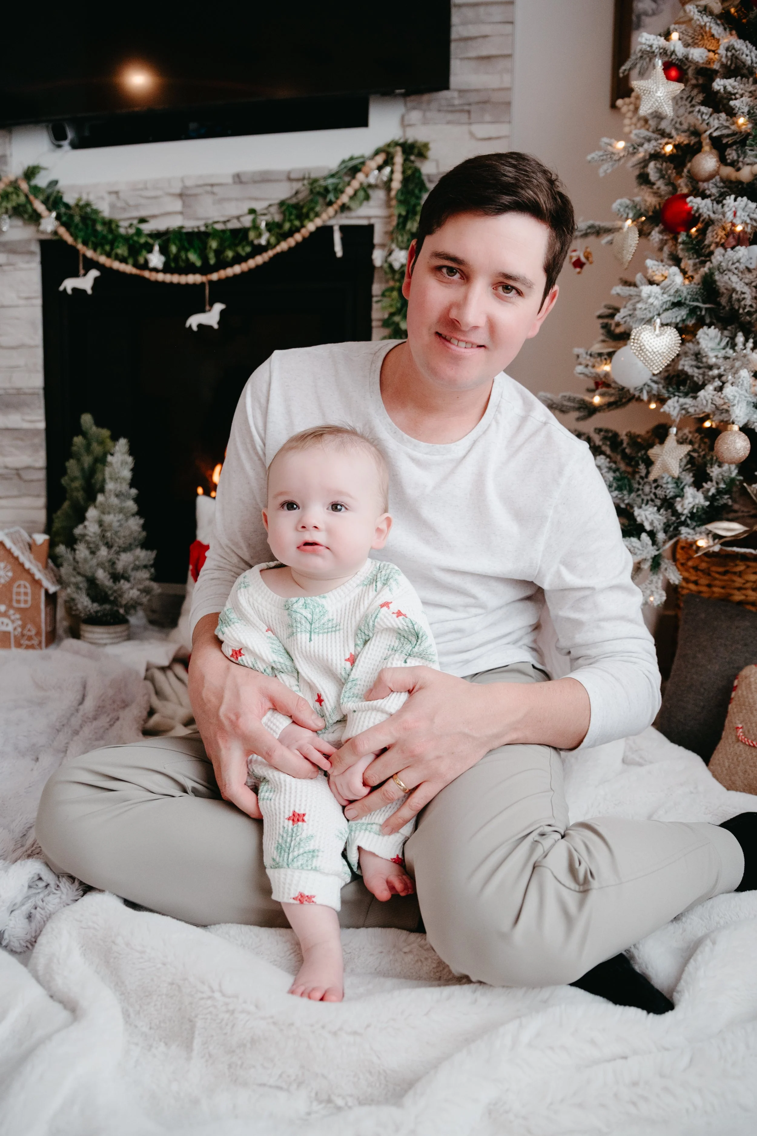 EdmontonFamilyChristmasKuglers-86.jpg