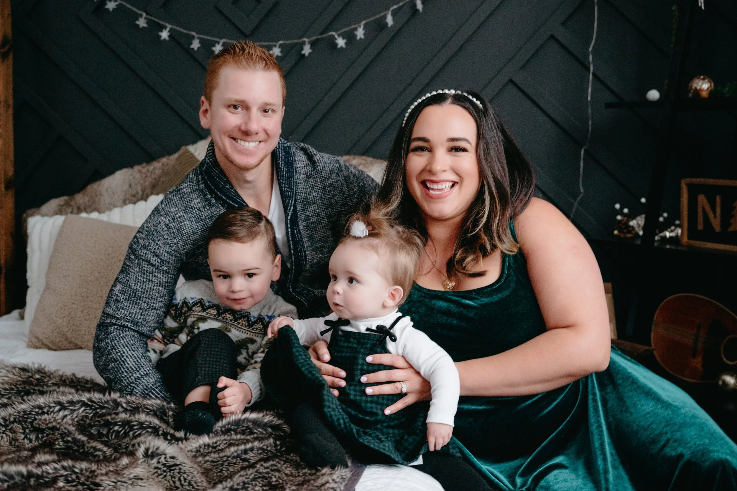EdmontonFamilyChristmasKuglers-12.jpg