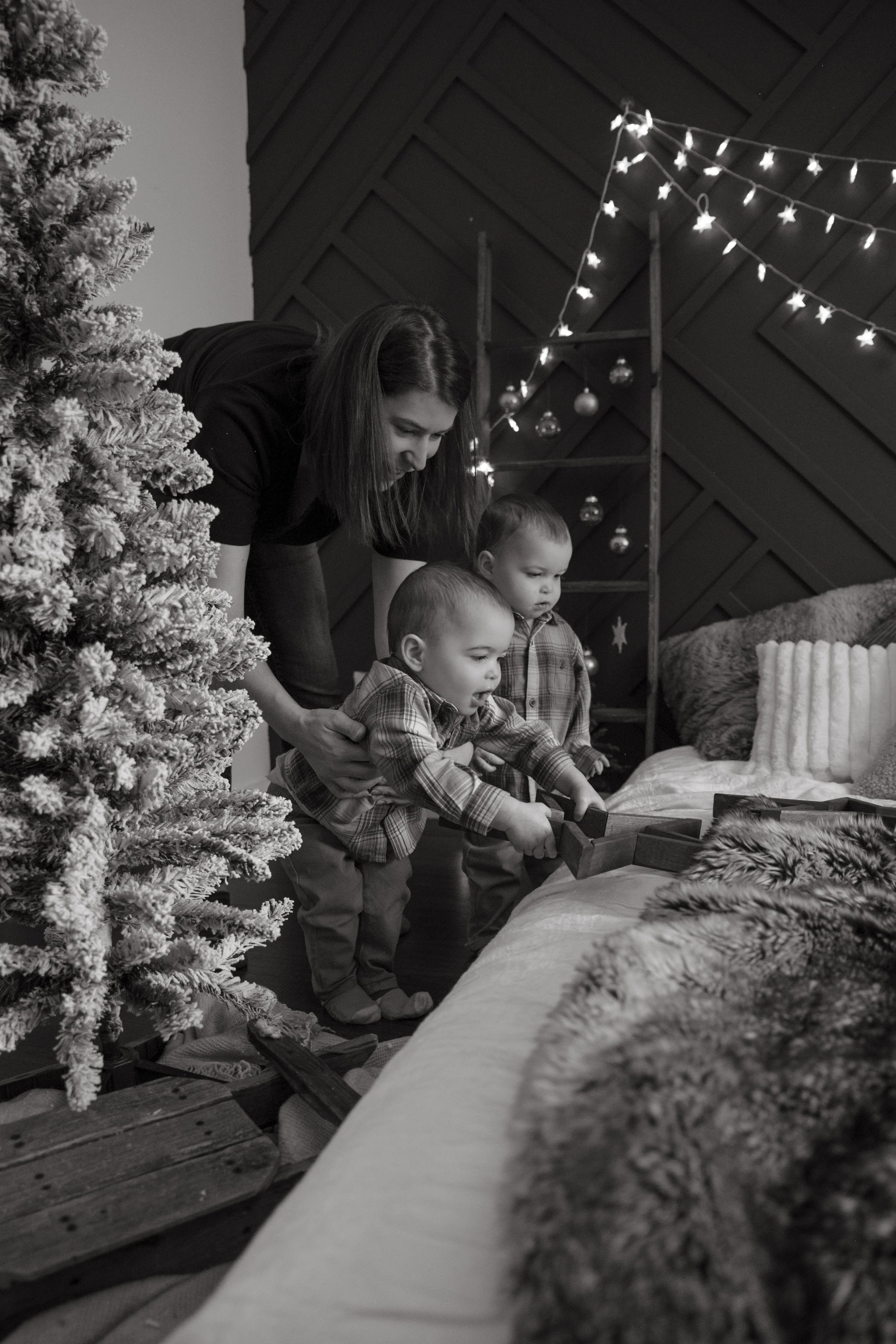 EdmontonFamilyChristmasFeledichuk-60.jpg