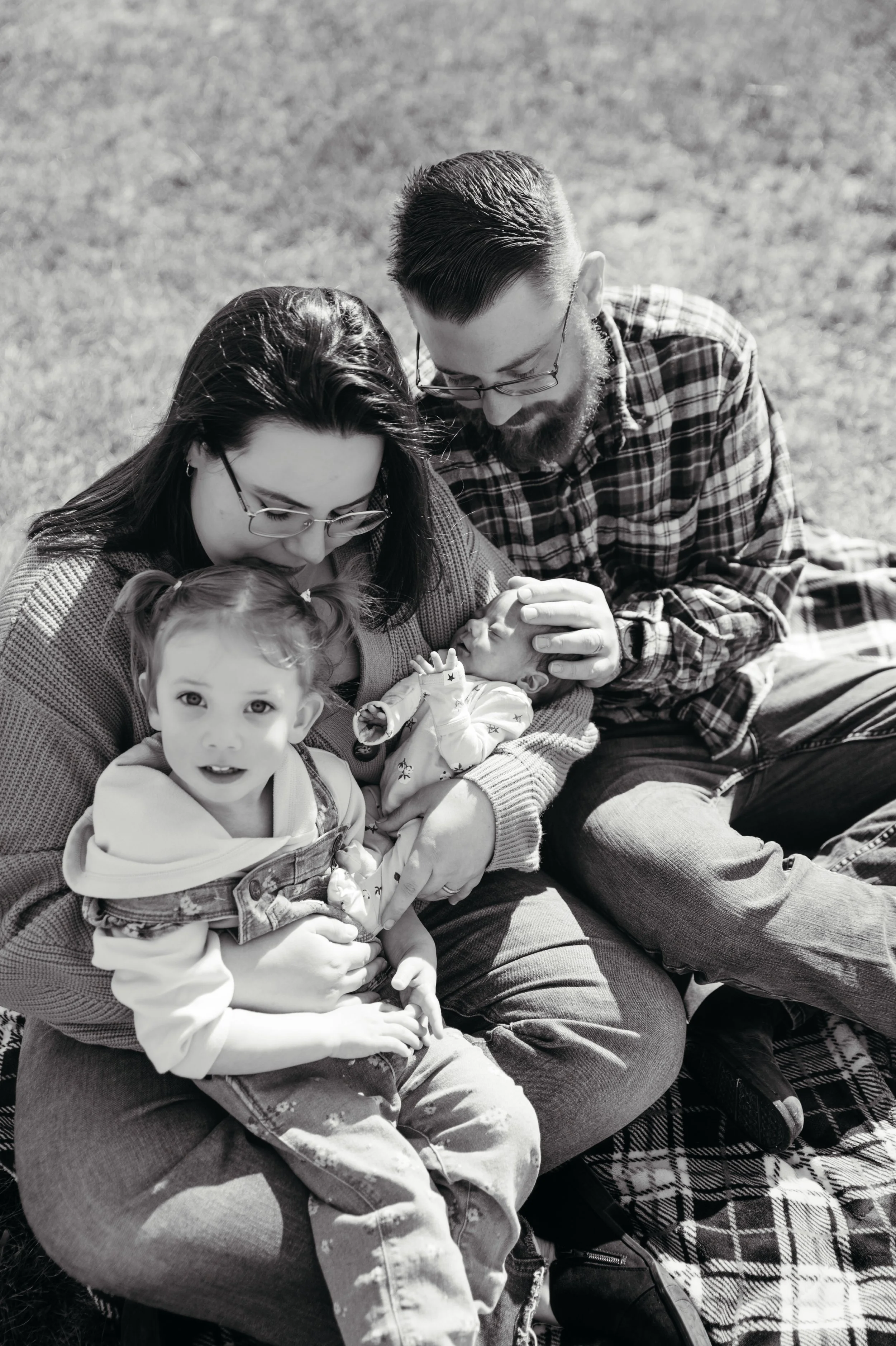 EdmontonFamilyPhotographer2025-32.jpg