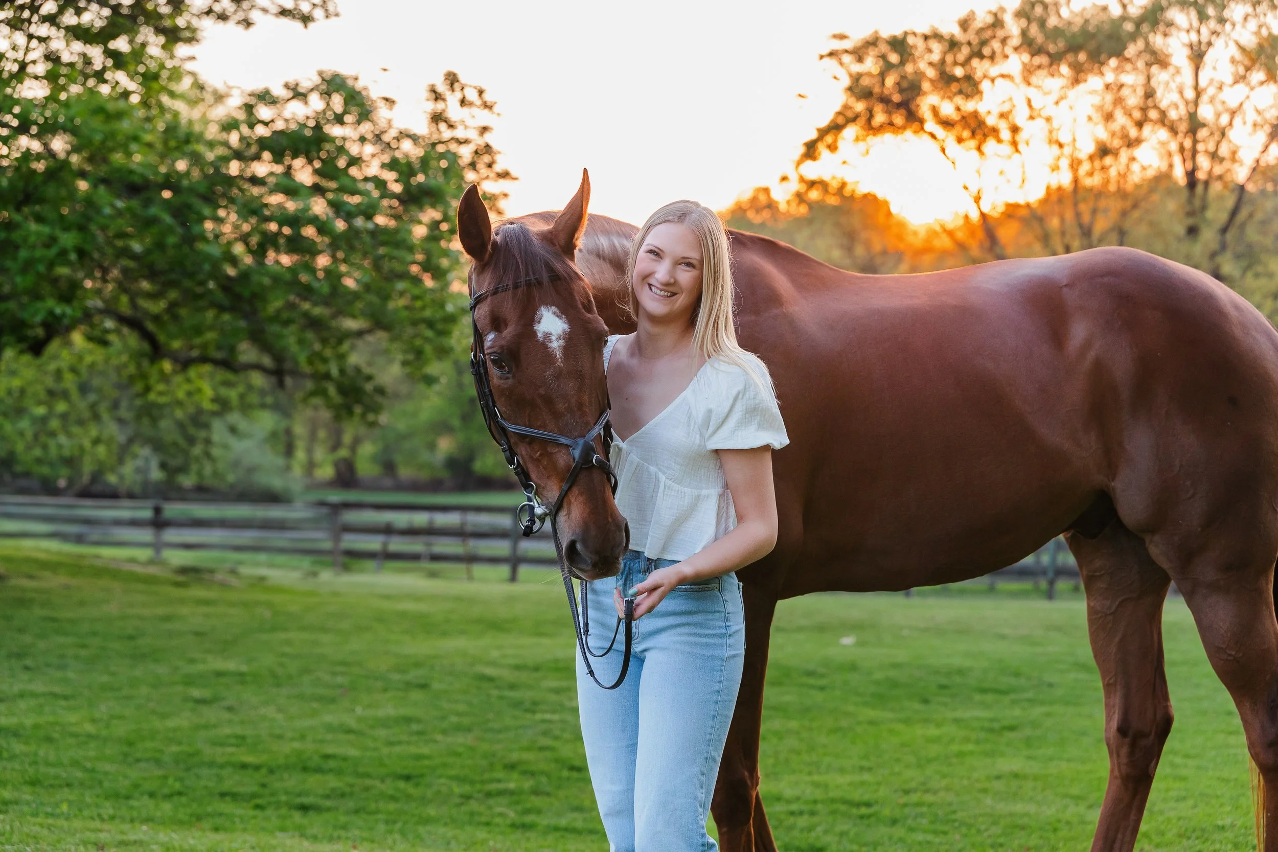 Kelsey Ann Quinn and Lion (58 of 75).jpg