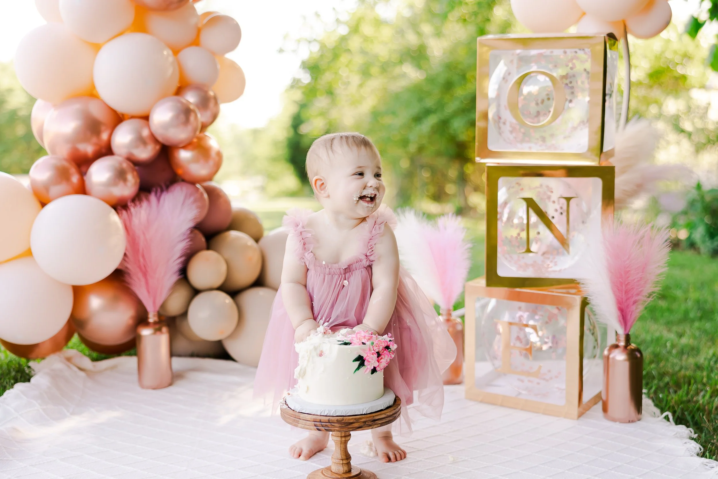 Laela Cake Smash (132 of 181).jpg
