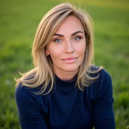 Kate Jurowicz Mississauga Psychotherapist - Collaborative Therapy