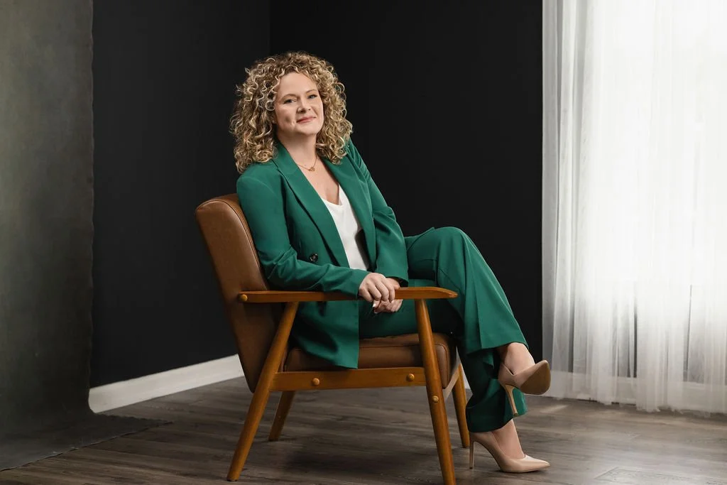 What to Wear for Headshots and Brand Photos