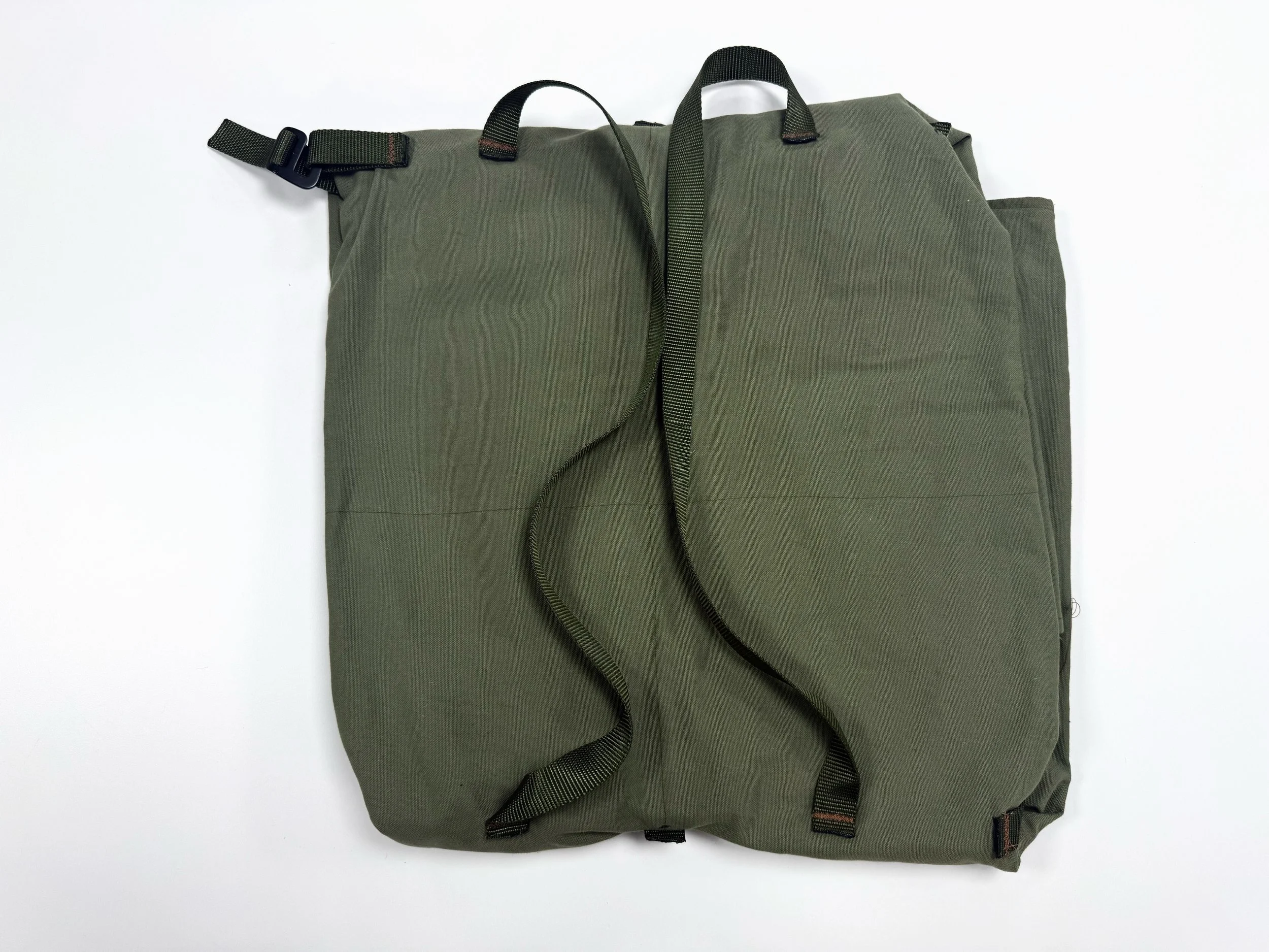 Green Quilted Climbing Bag